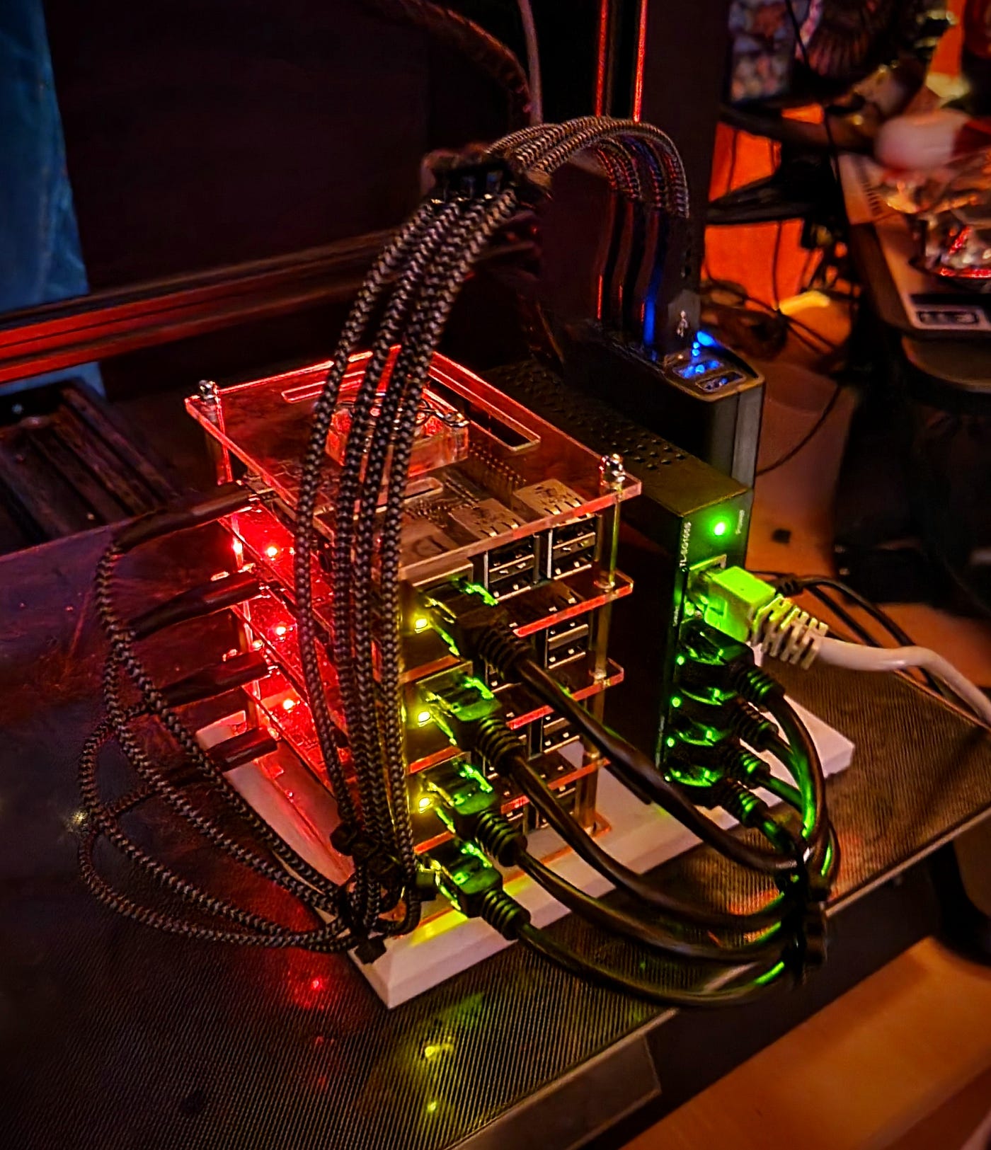 Building a Cyberdeck. What is a Cyberdeck?