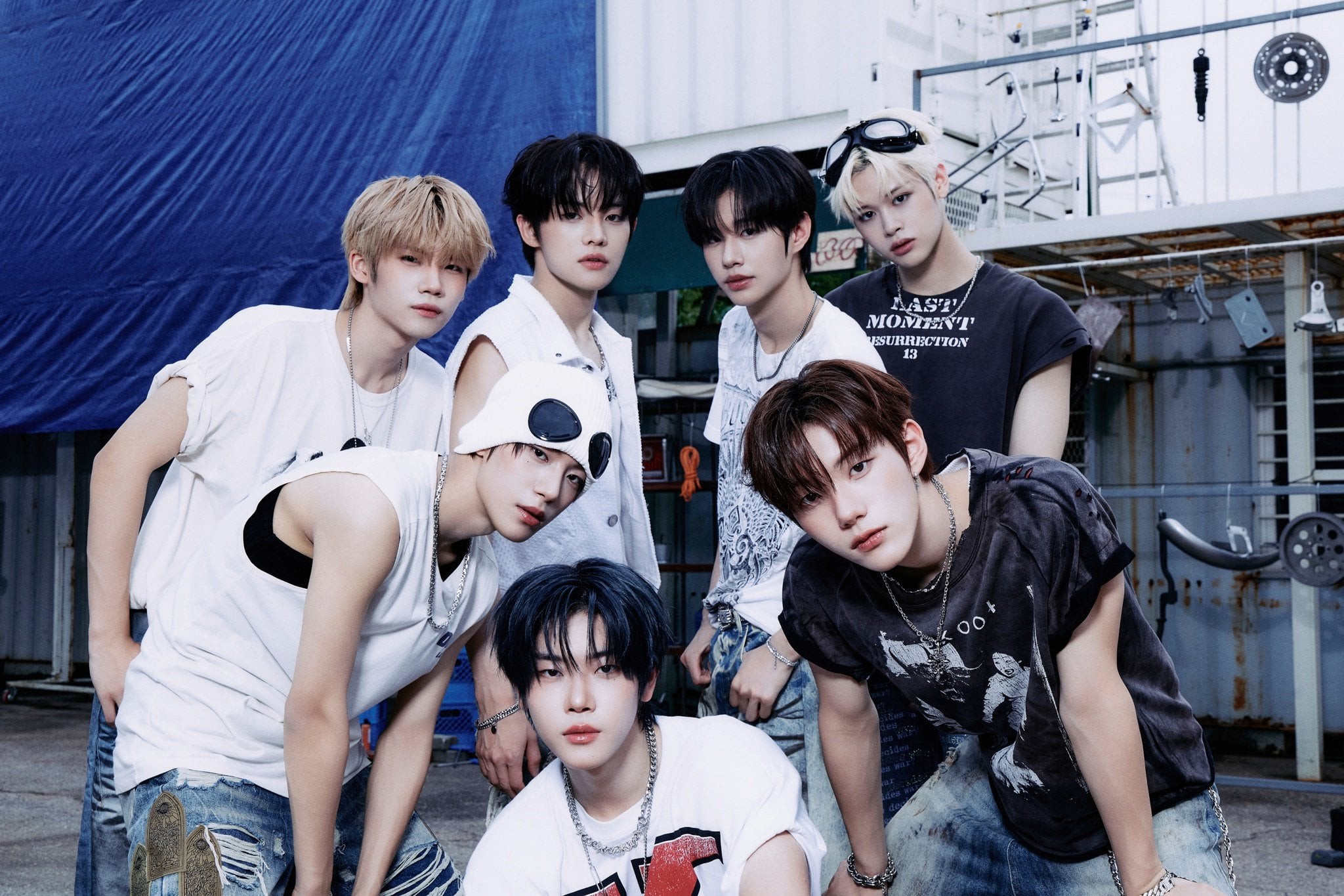 CLOSE YOUR EYES Mini Album 'Snowy Summer' (Concept Photo Candy)