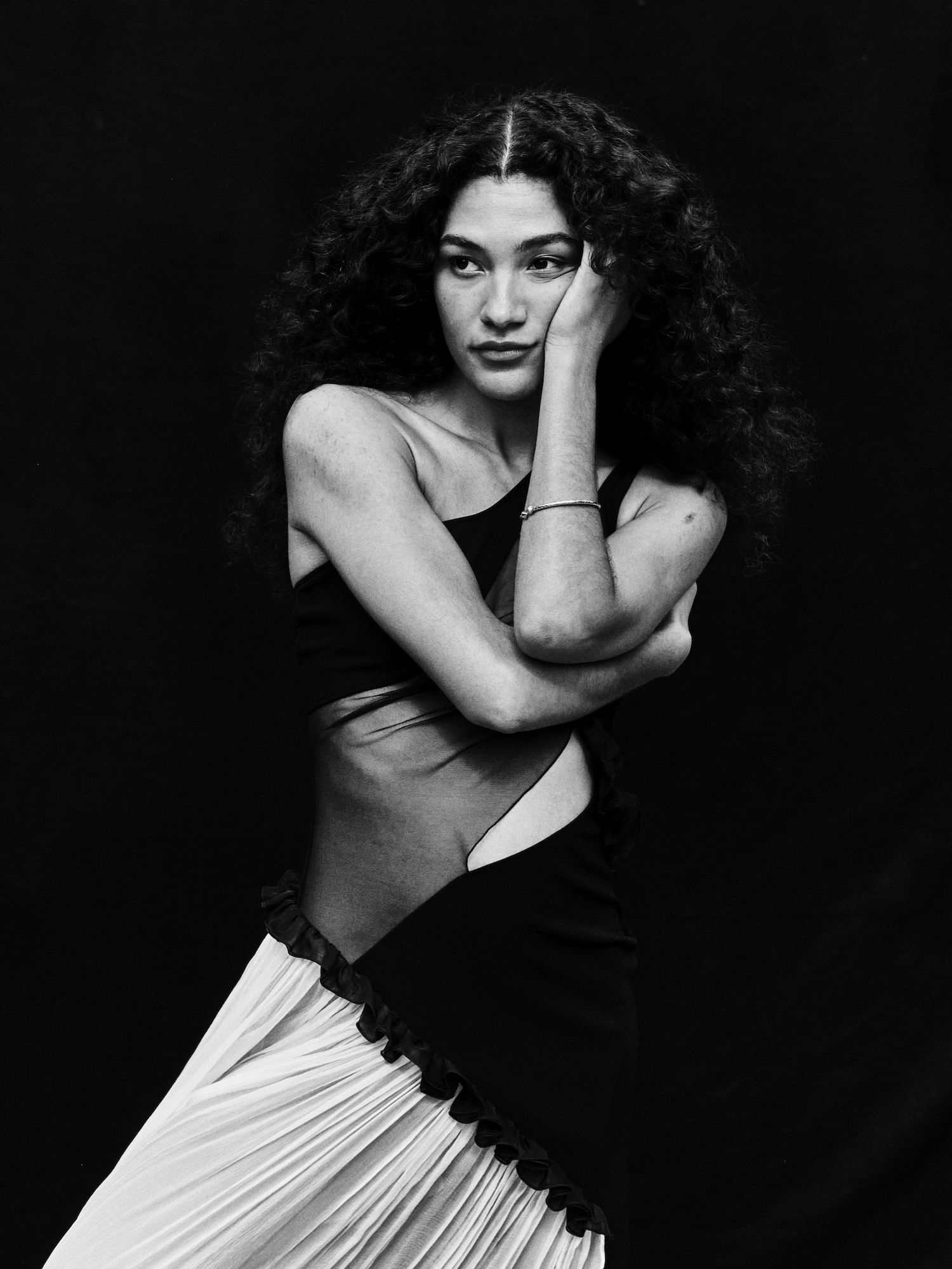 Olivia Dean Talks 'The Art of Loving'