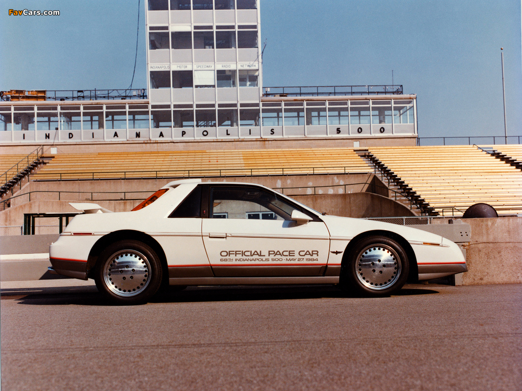 Pontiac Fiero Indy 500 Pace Car 1984 wallpaper (1024x768)