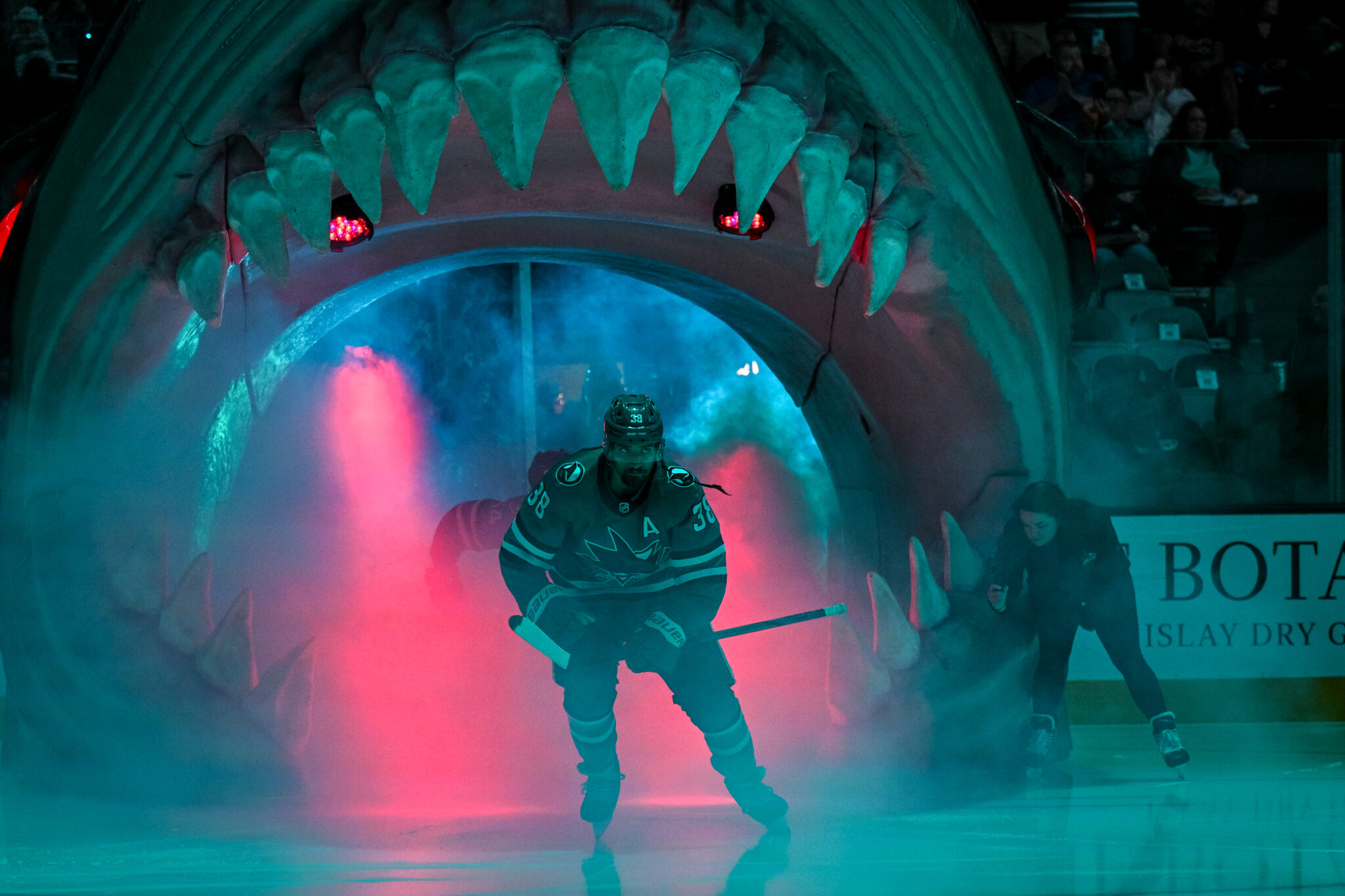 Ferraro Wants To Stay in San Jose: 'I have unfinished business here'. San Jose Hockey Now