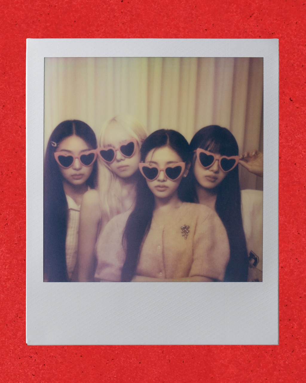 BABY DON'T CRY: Group photo before debut