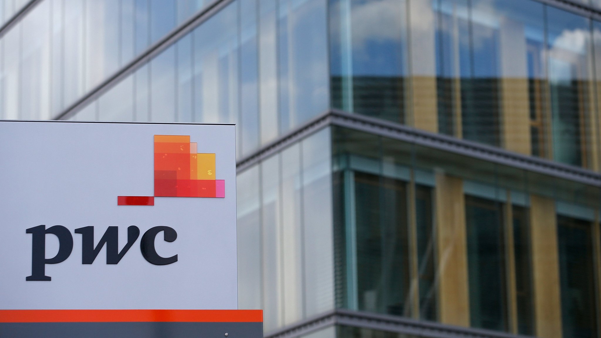 Pwc Faces Inquiry Into Audit Of Business Tech Group New Wallpaper & Background Download