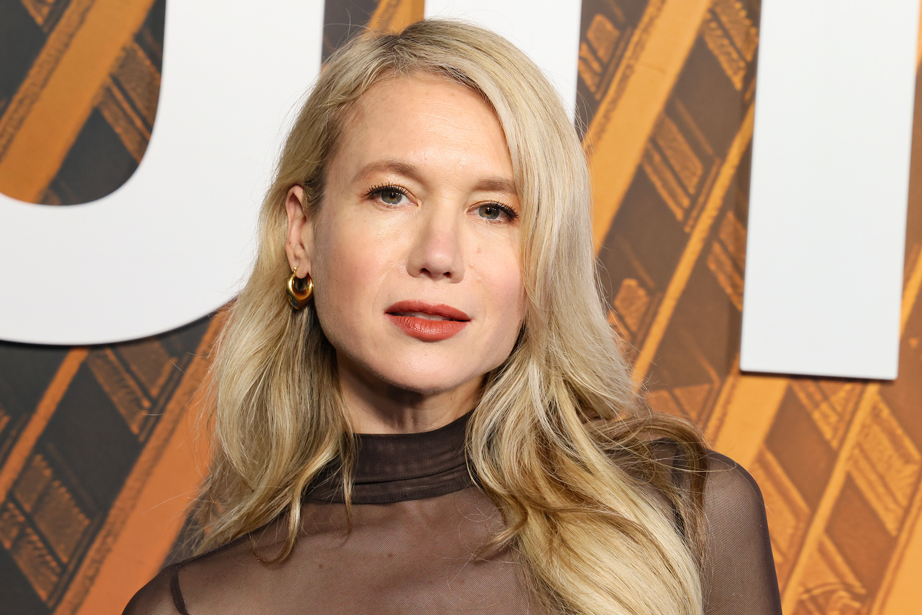 Who Played Valerie in Suits LA?