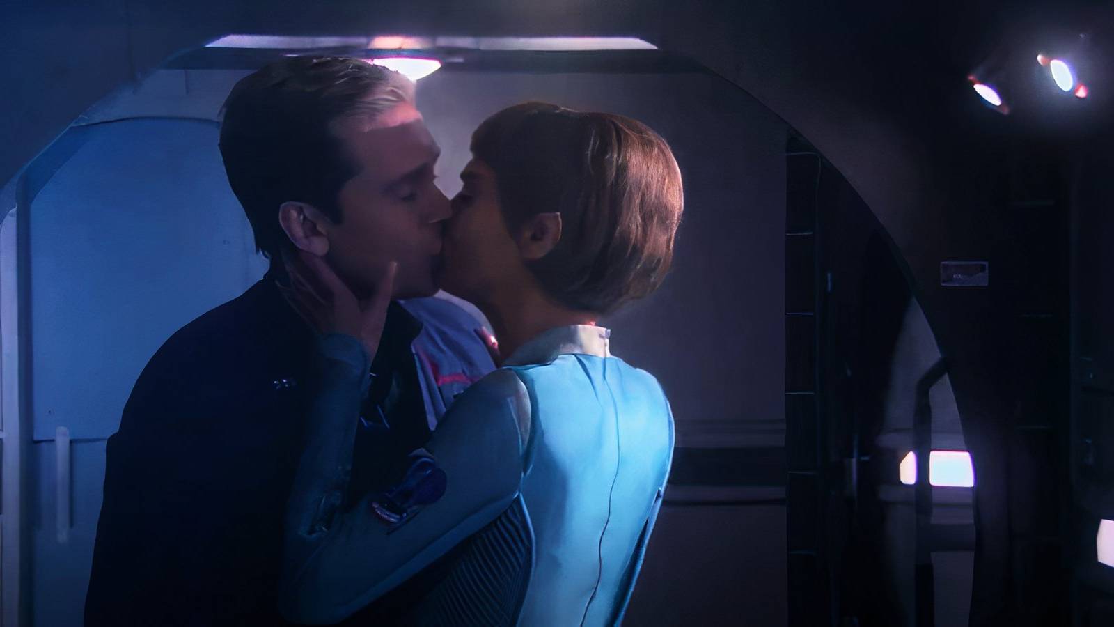 Star Trek: Lower Decks Reveals an Alternate Future for T'Pol and Trip