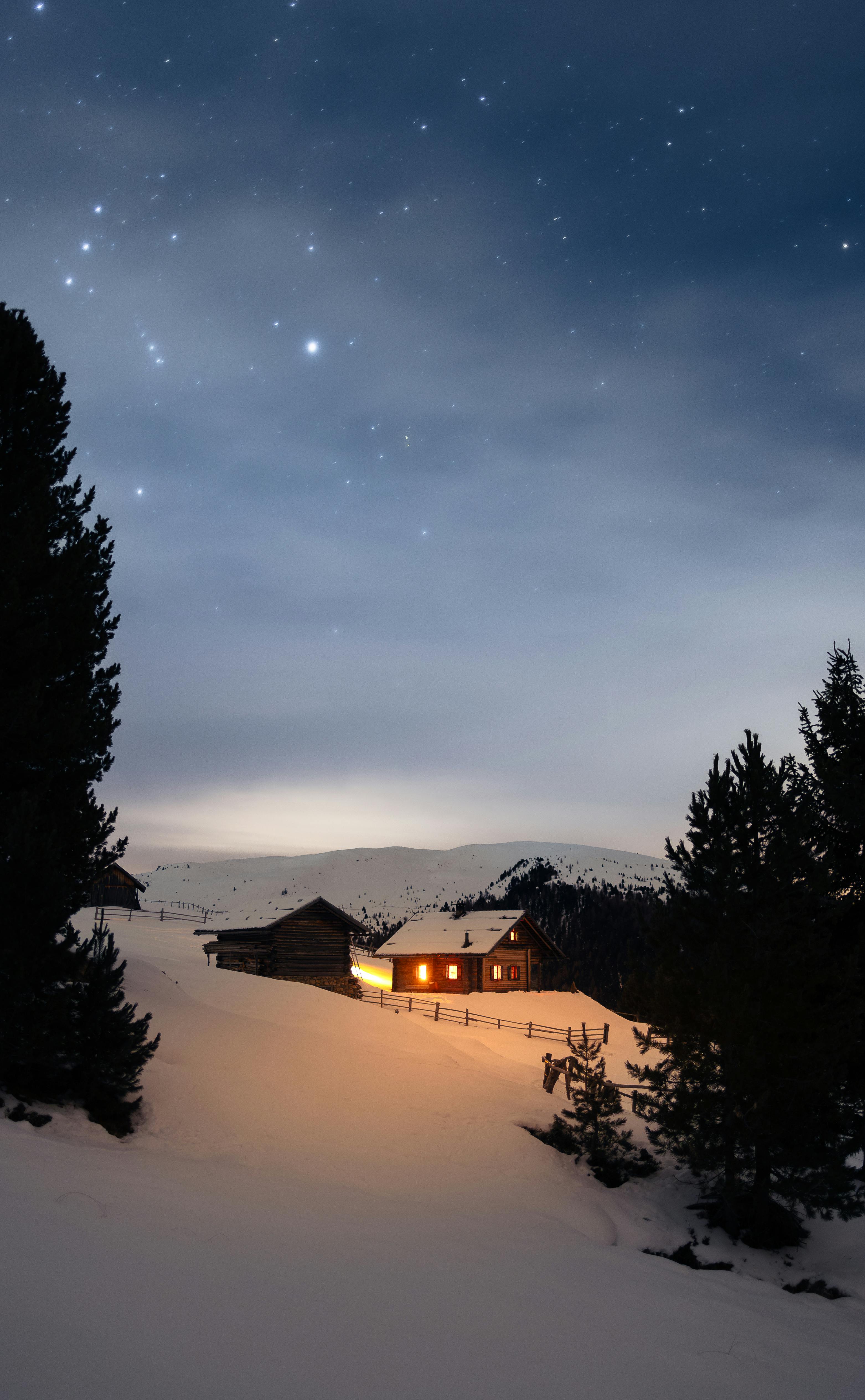 Cozy Winter Night at Italian Mountain Cabin · Free