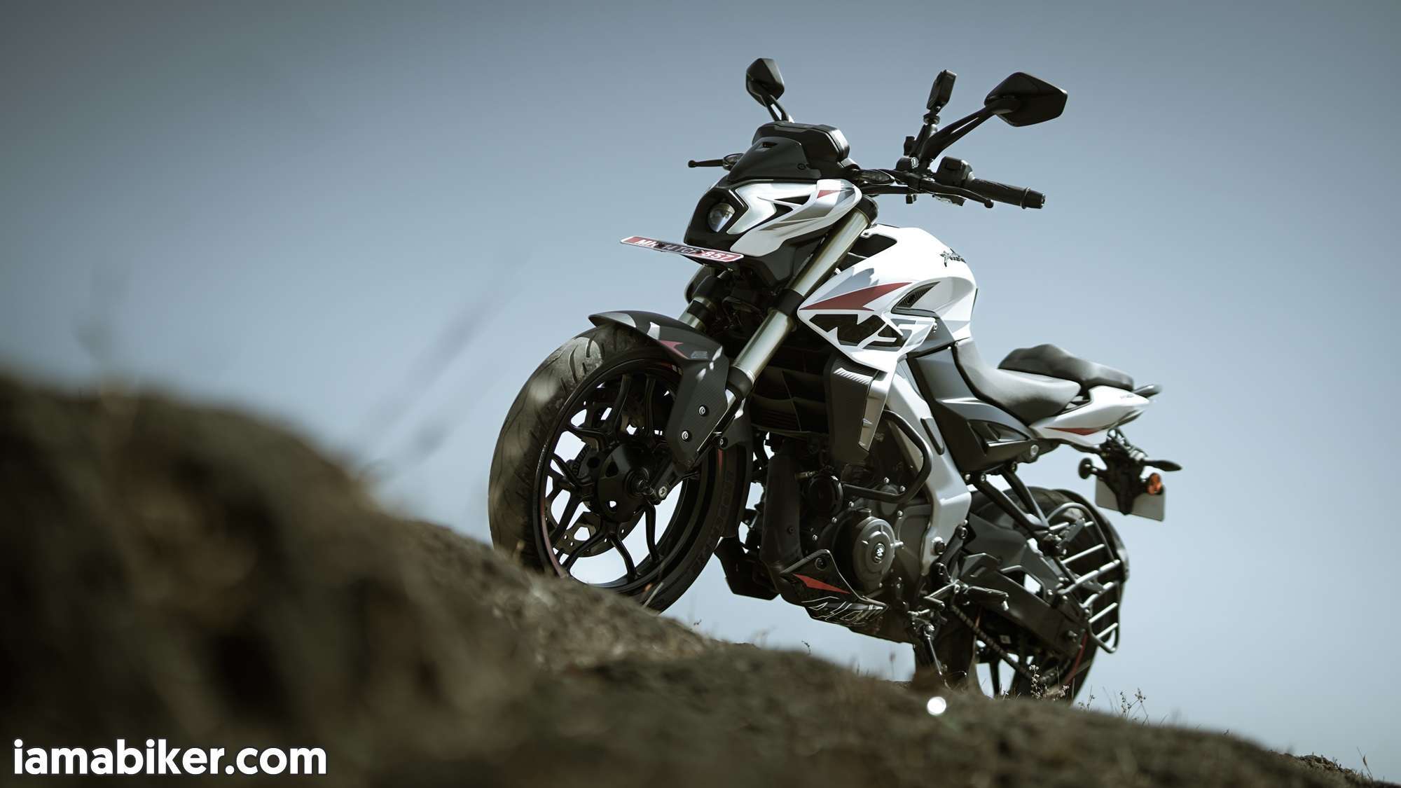 Pulsar NS400Z HD wallpaper. Motorcycle News, Reviews and Knowledge Base