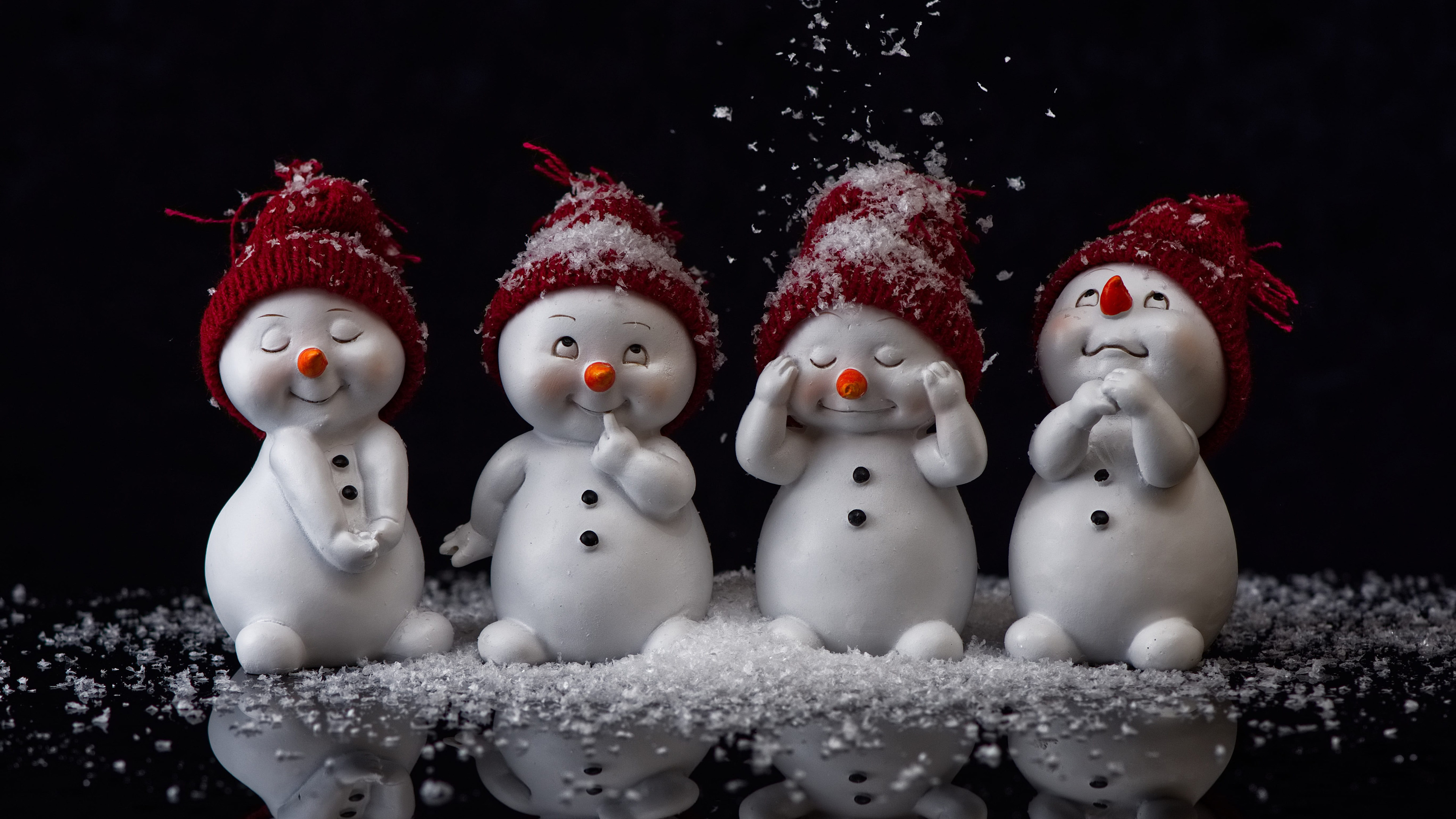 Figure Funny Snowman Toy Christmas Decoration Black Background 4K HD Funny Face Expression Wallpaper