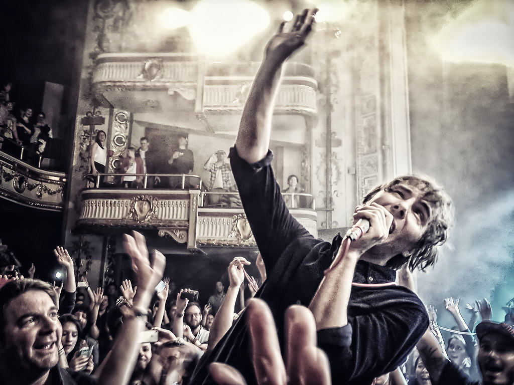 Phoenix Rock The Legendary Apollo Theater NYC: Concert Review