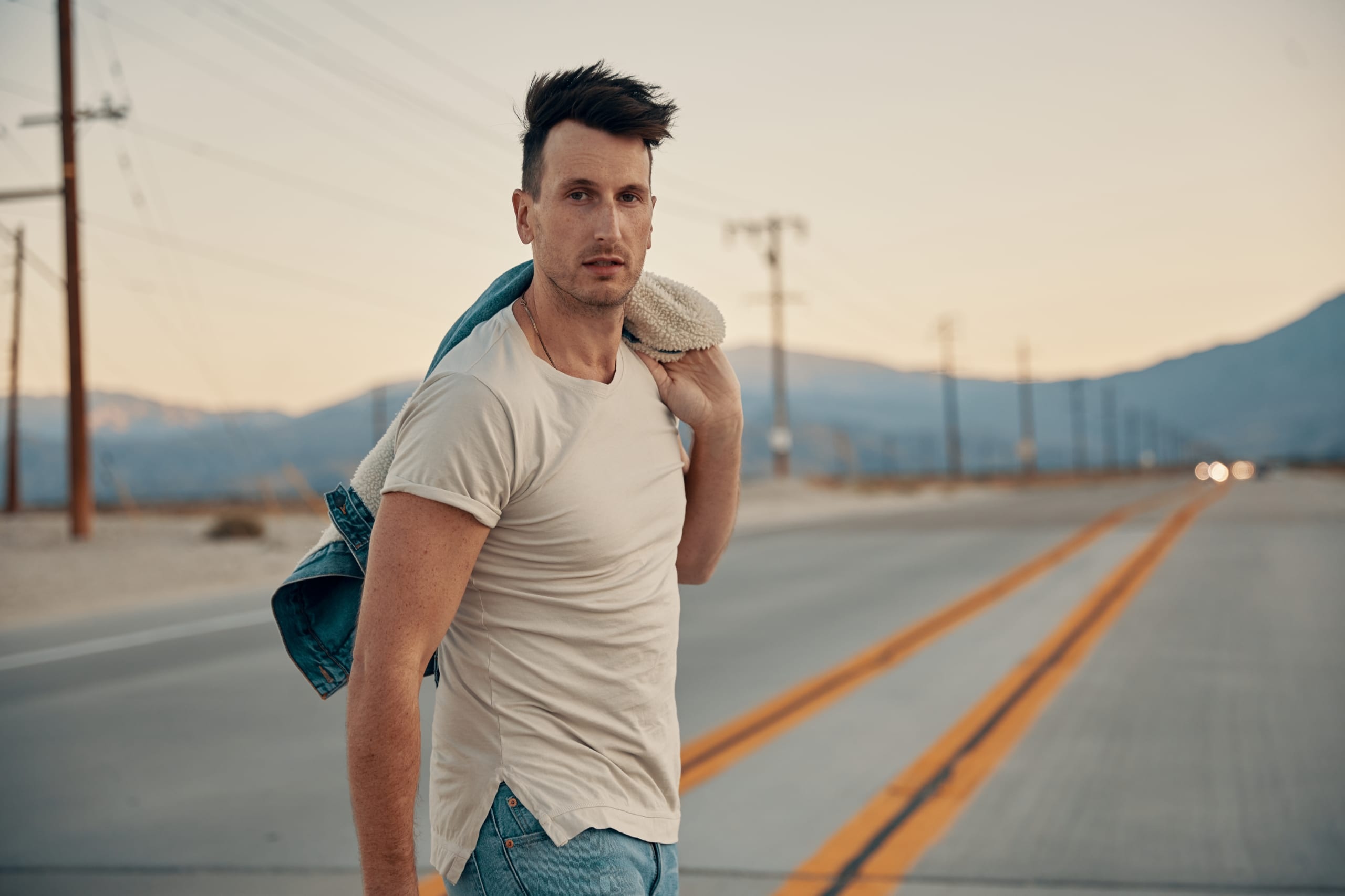 Russell Dickerson Wallpaper