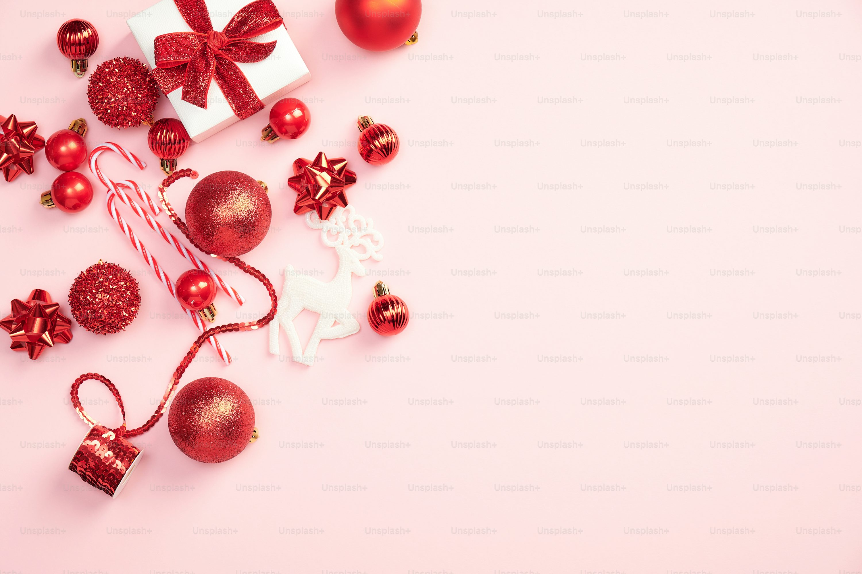 Pink Christmas Picture. Download Free Image