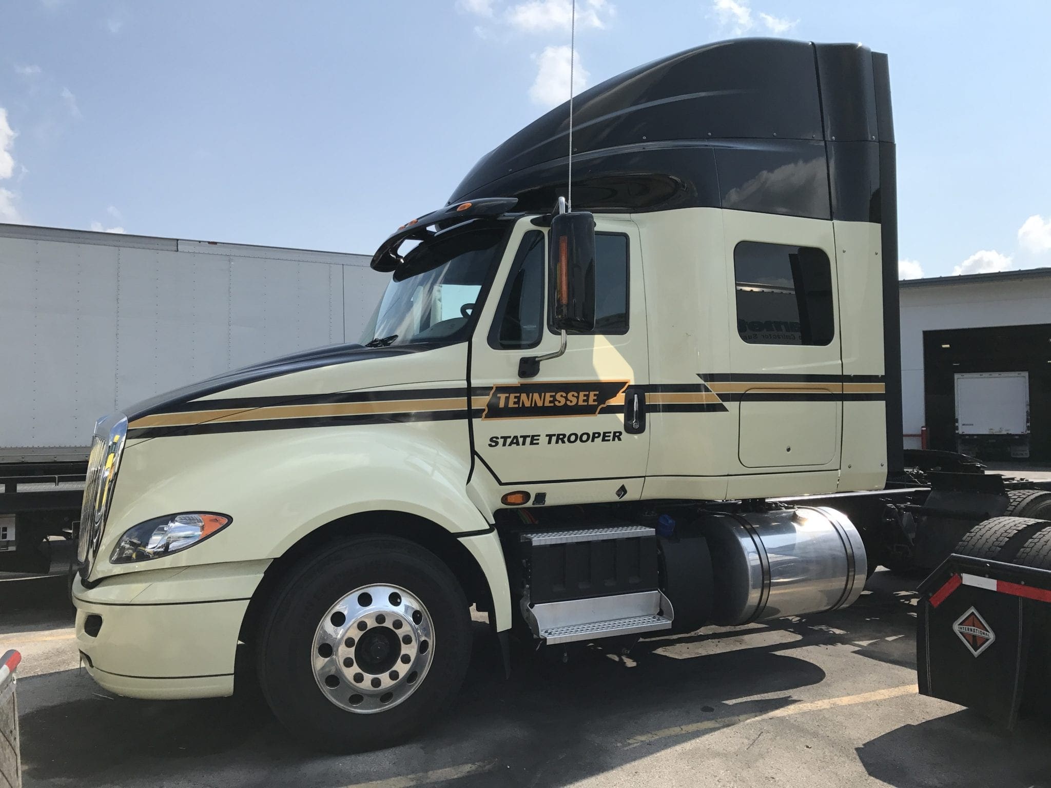 Tennessee Highway Patrol Looking Good In Newly Wrapped International ProStar. International Truck, Lease Rental, IC Bus: Cumberland: TN & FL