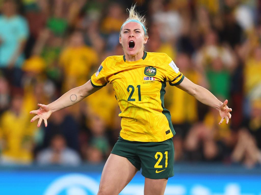 Matildas transfer moves, rumours: Ellie Carpenter eyes Women's Super League
