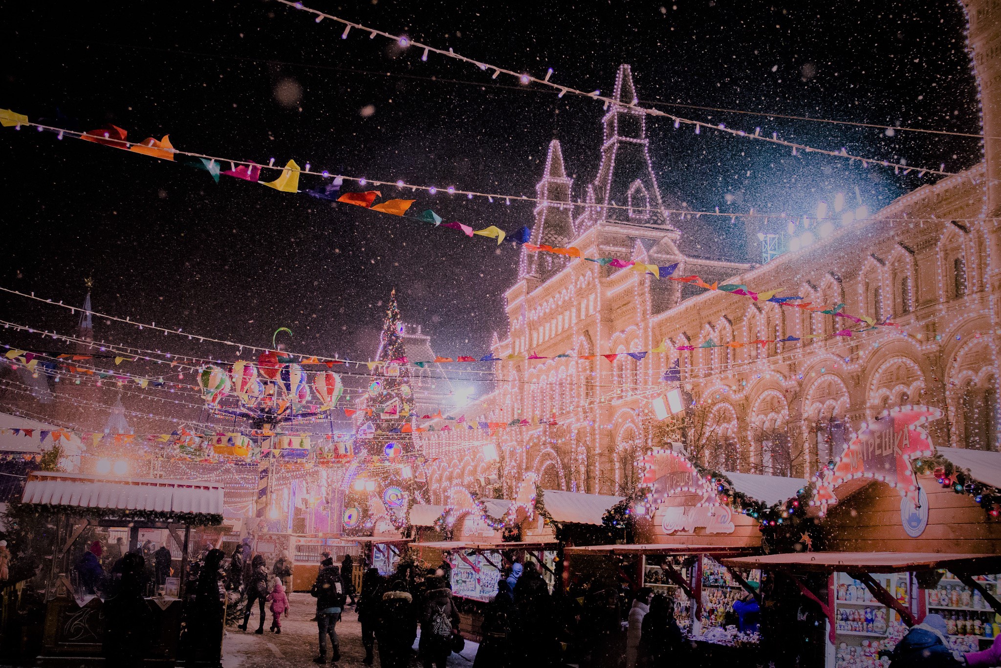 Wallpaper Russia, night, winter, snow, mood, Moscow, New Year, Red Square for mobile and desktop, section новый год, resolution 2048x1366
