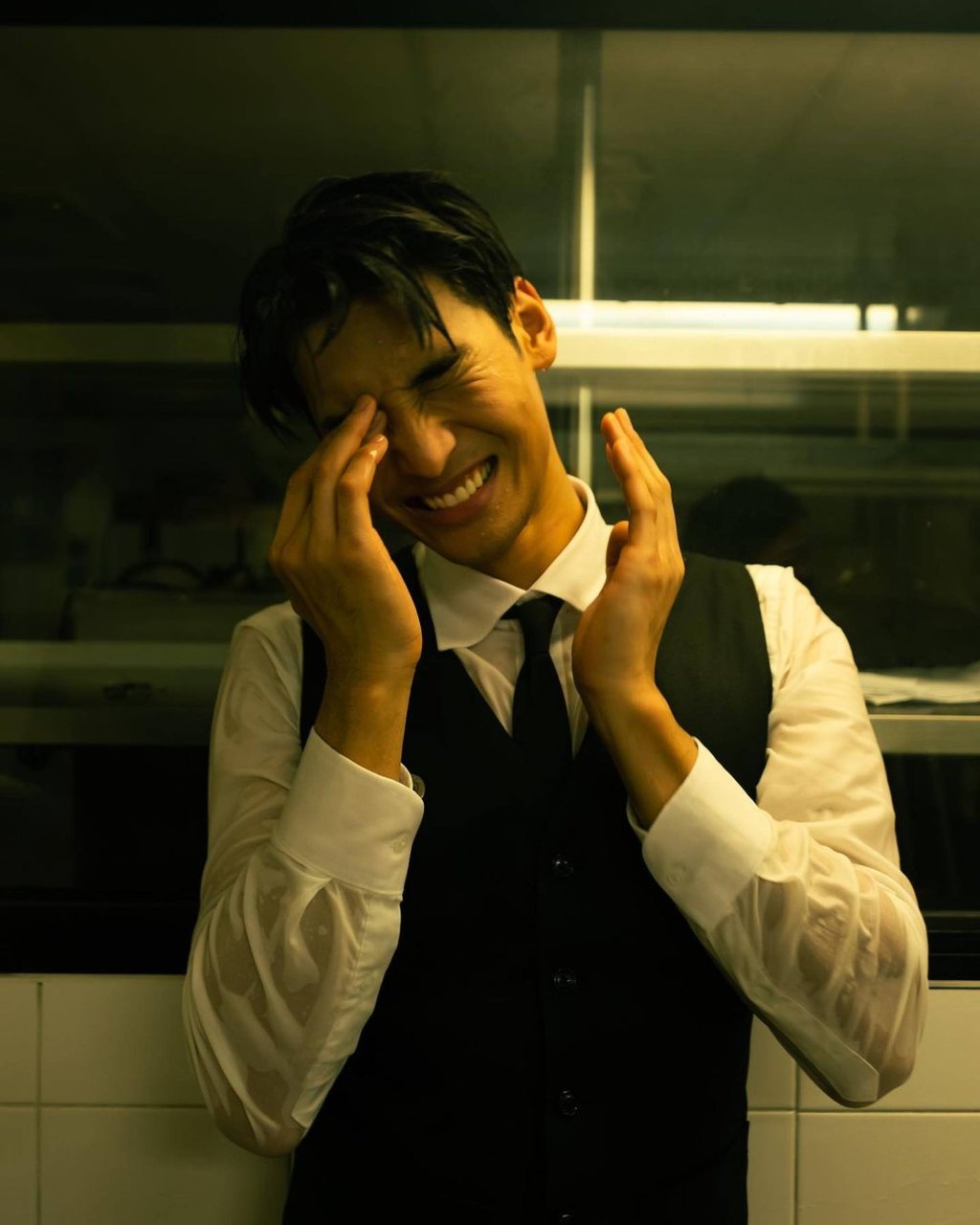 Who is Apo, the handsome bartender in KinnPorsche: The Series? He was a model before acting in the hit Thai Boys' Love drama