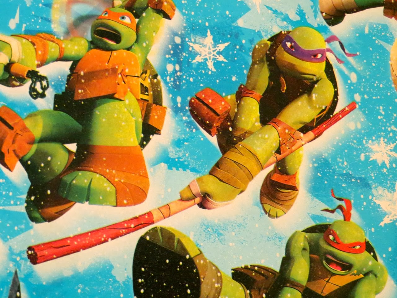 The Sewer Den: 24 Days of Turtle: Day 14 (Wrapping Paper)