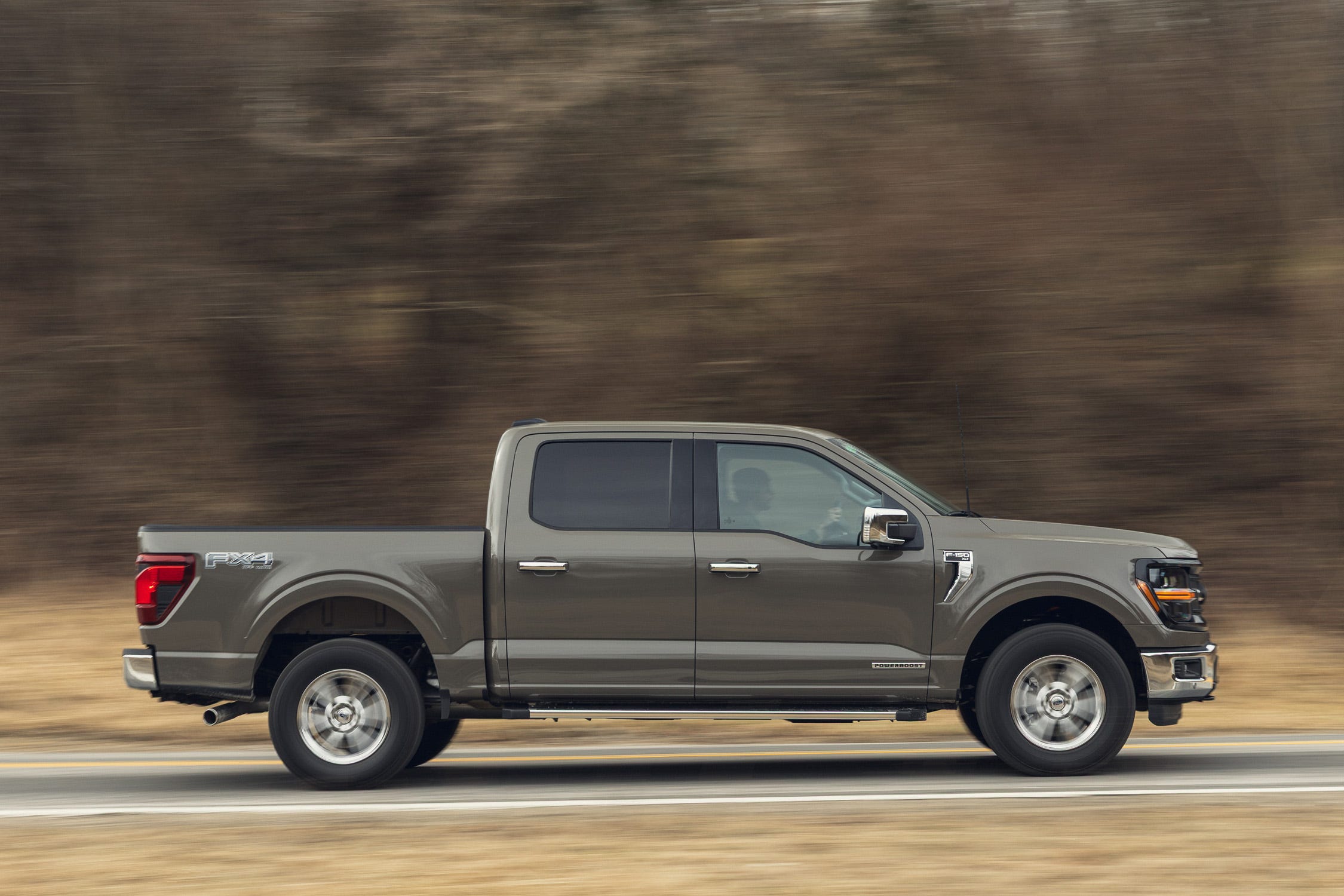 View Exterior Photo Of The 2025 Ford F 150 XLT