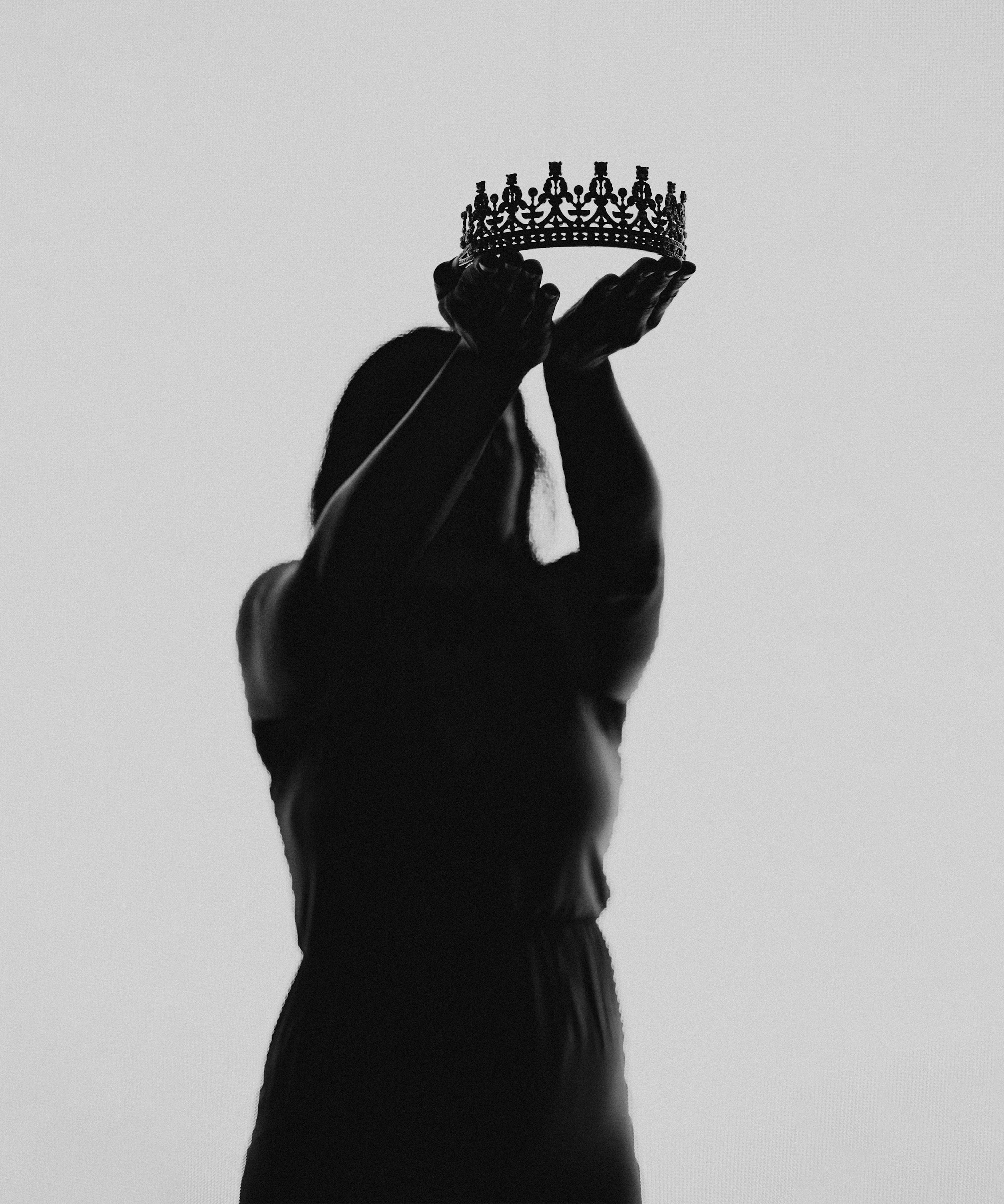 A woman with a crown on her head photo
