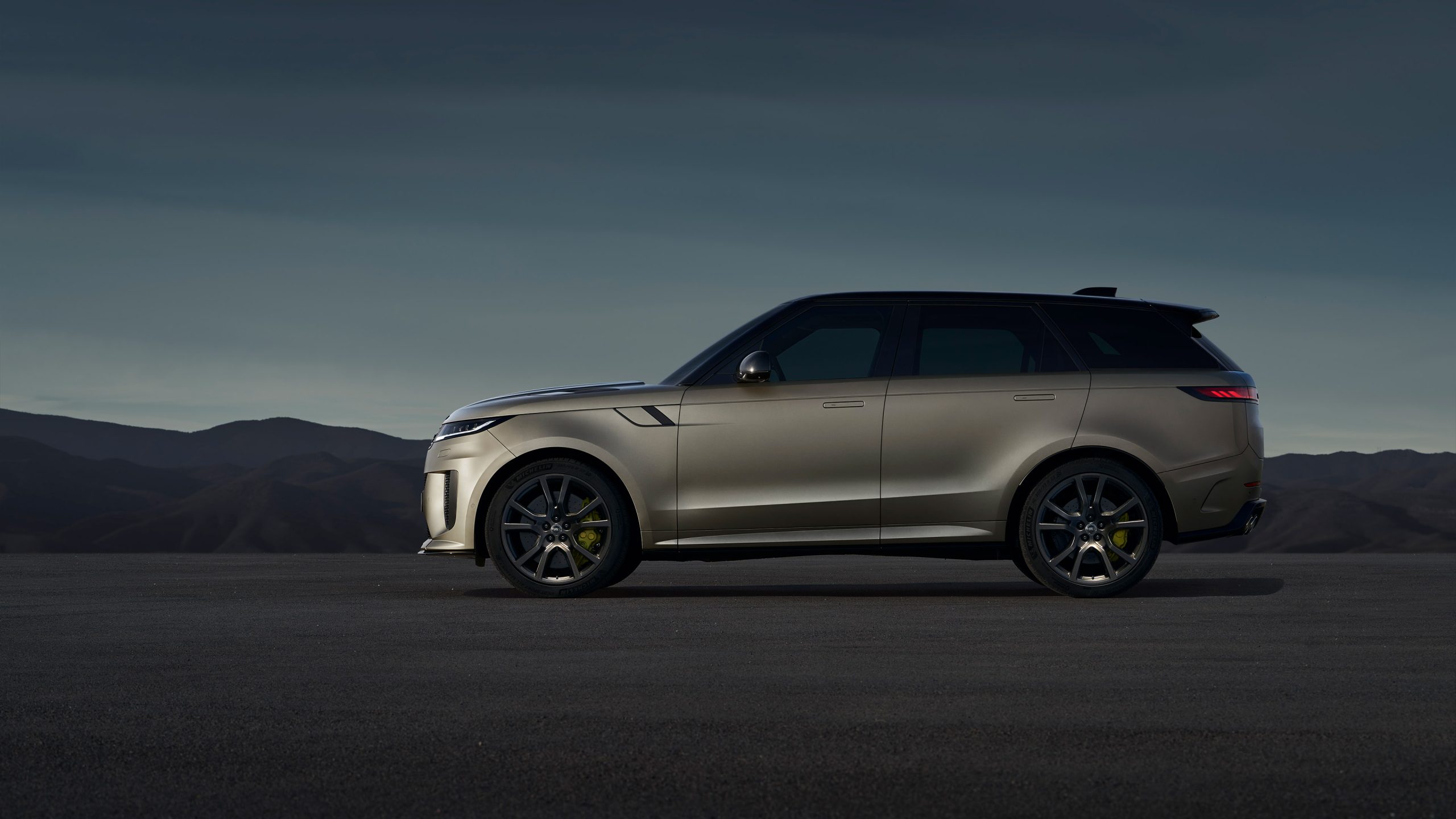 2024 Land Rover Range Rover Sport SV Wallpaper 2024 Land Rover Range Rover Sport SV Wallpaper