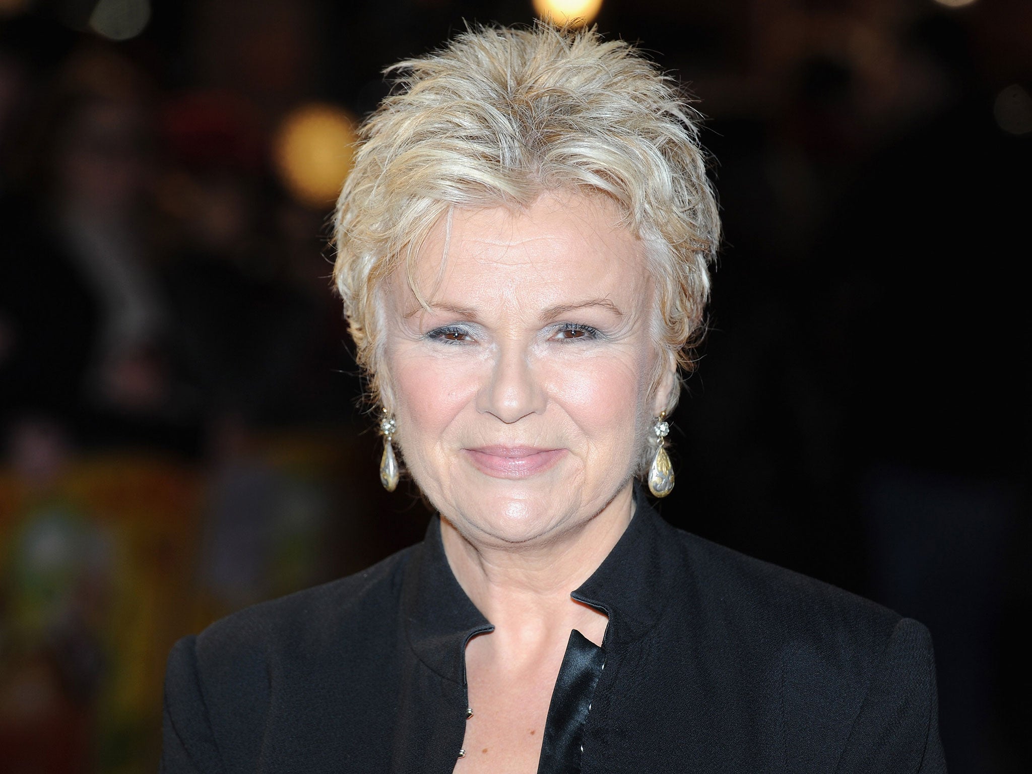 Julie Walters To Star In New 10 Part Period Drama Indian Summers On Channel 4