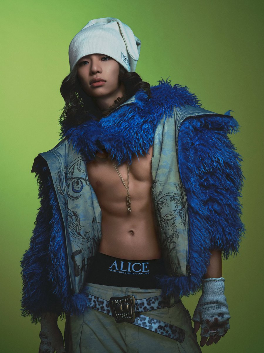 TARZZAN for The 1st EP Album 'ALLDAY PROJECT' Concept Photo