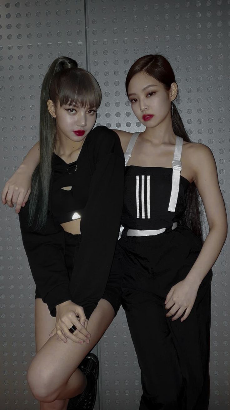BLACKPINK jennie lisa jenlisa aesthetic wallpaper edit