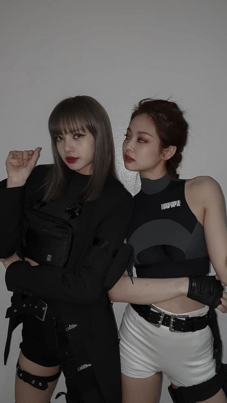 BLACKPINK jennie lisa jenlisa aesthetic wallpaper edit