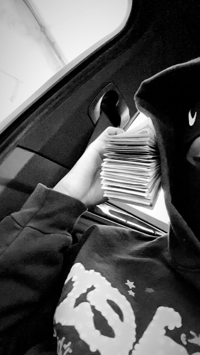 sha b ski with money. Swag pics, Paris instagram picture, Money and happiness