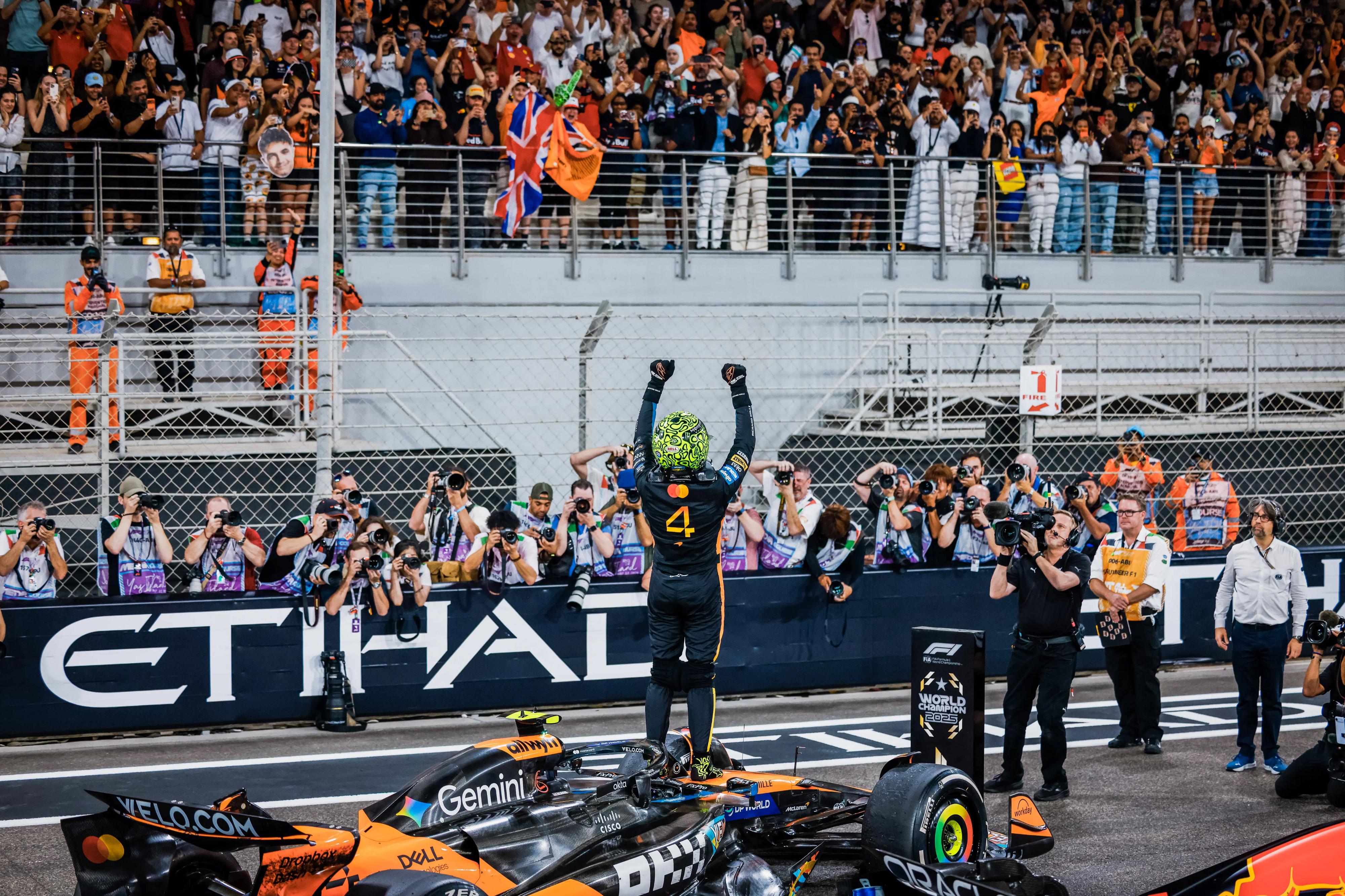 Lando Norris (McLaren) celebrates after becoming champion, 2025 Abu Dhabi GP [4000x2666]