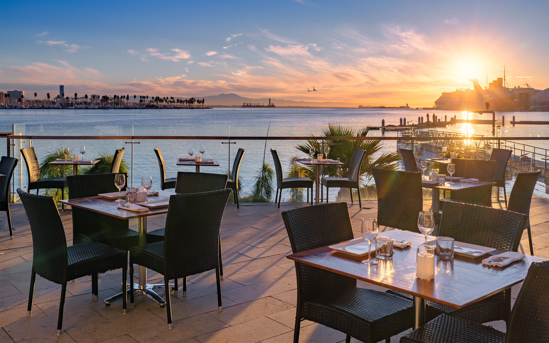 Fuego Restaurant. Hotel Maya. Long Beach, CA Hotels