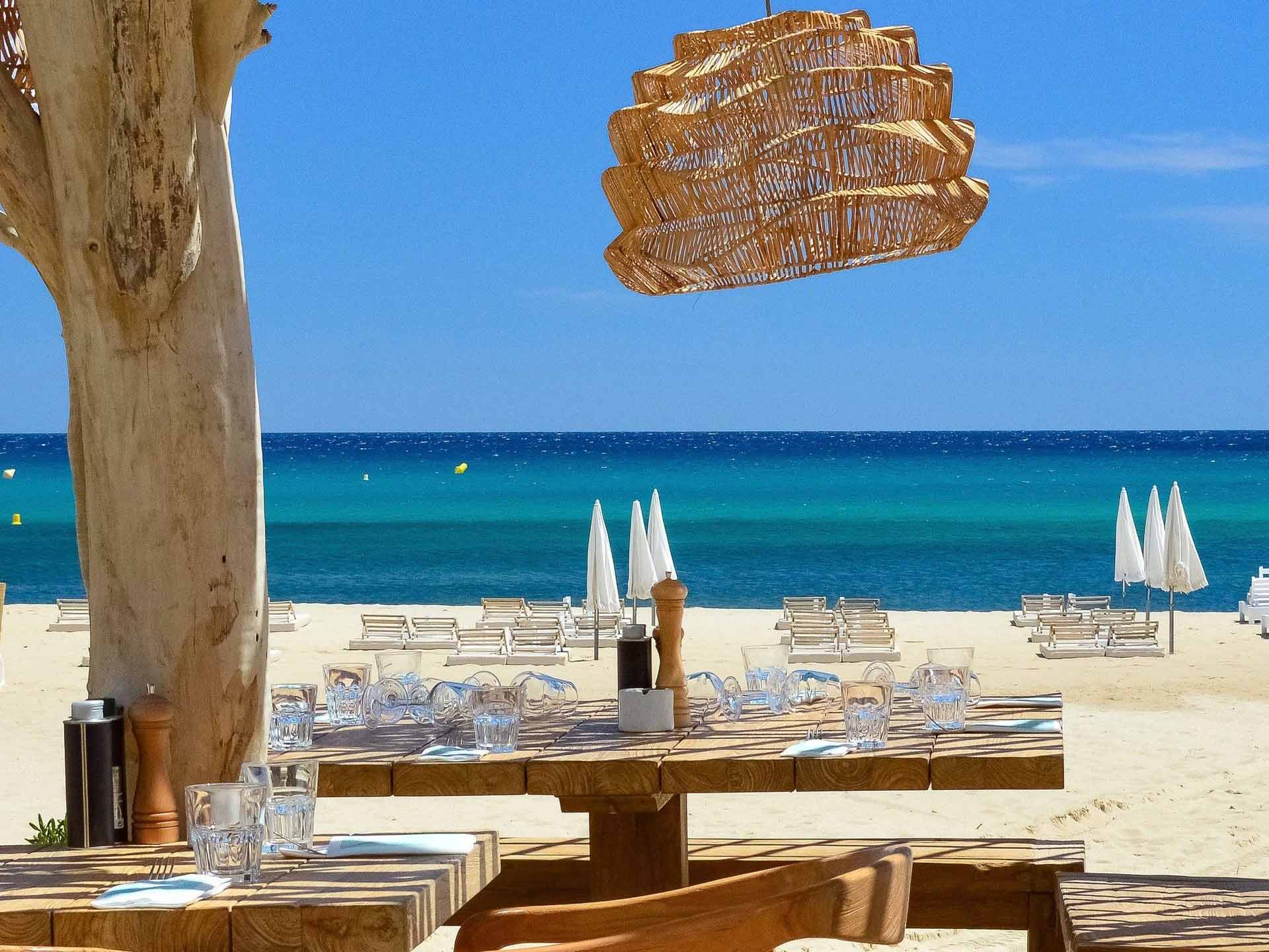 Best Beach Clubs & Beach Restaurants