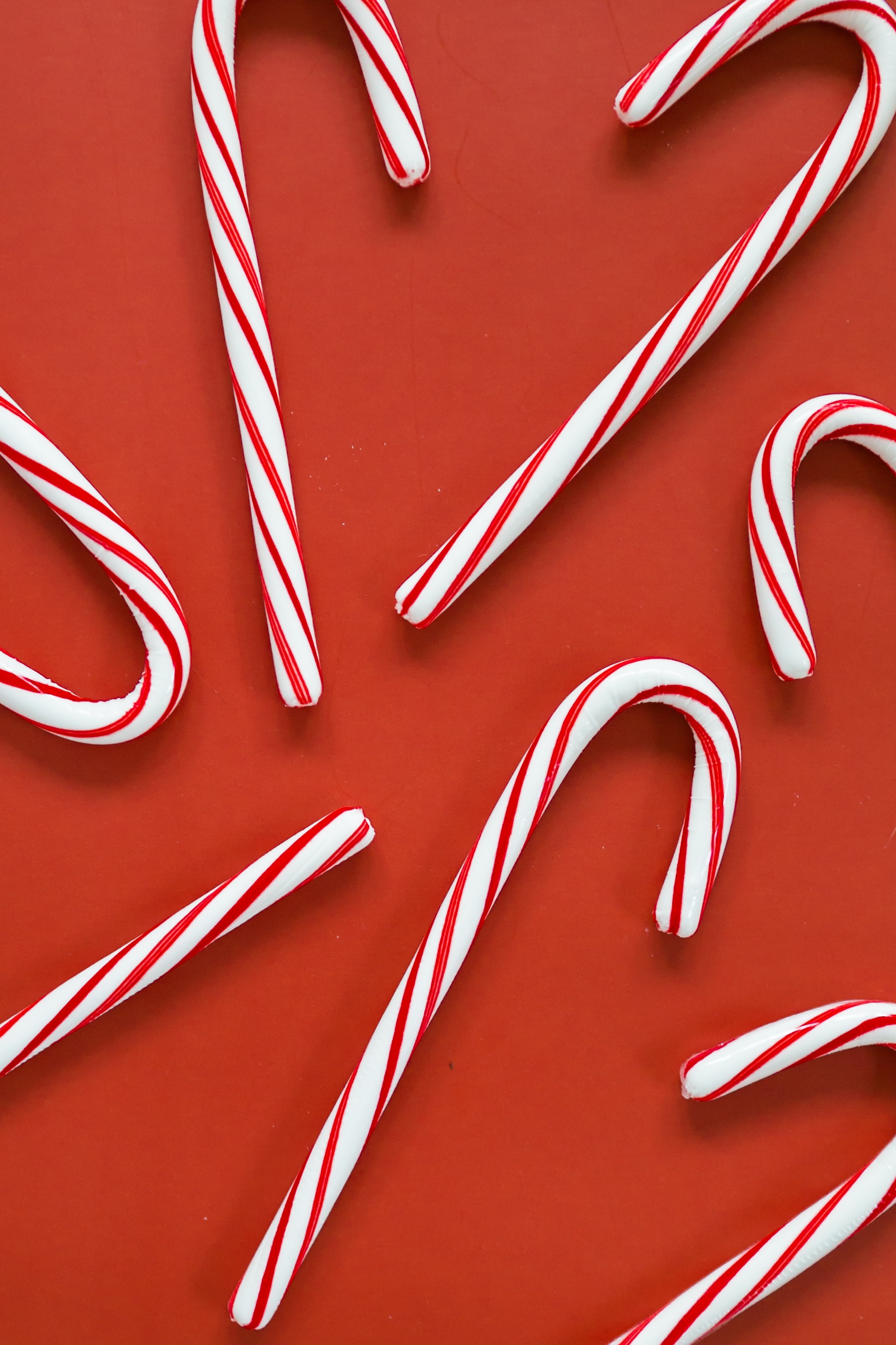 Wallpaper Red and White Candy Canes, Background Free Image