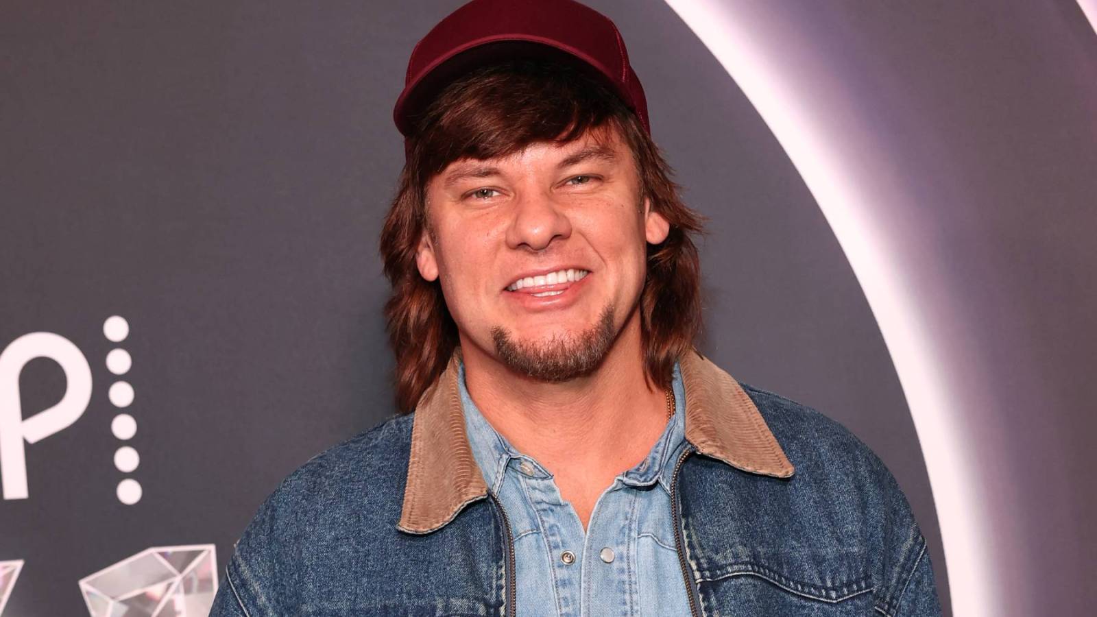 Theo Von Responds to Criticism of His Beacon Theatre Comedy Show