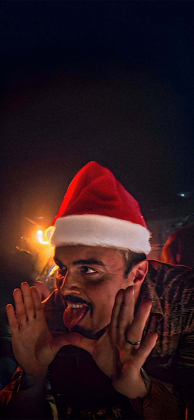 Dexter wallpaper I made (Christmas Edition)