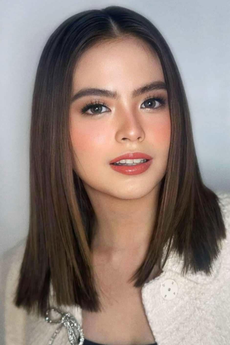 Bea Binene Image