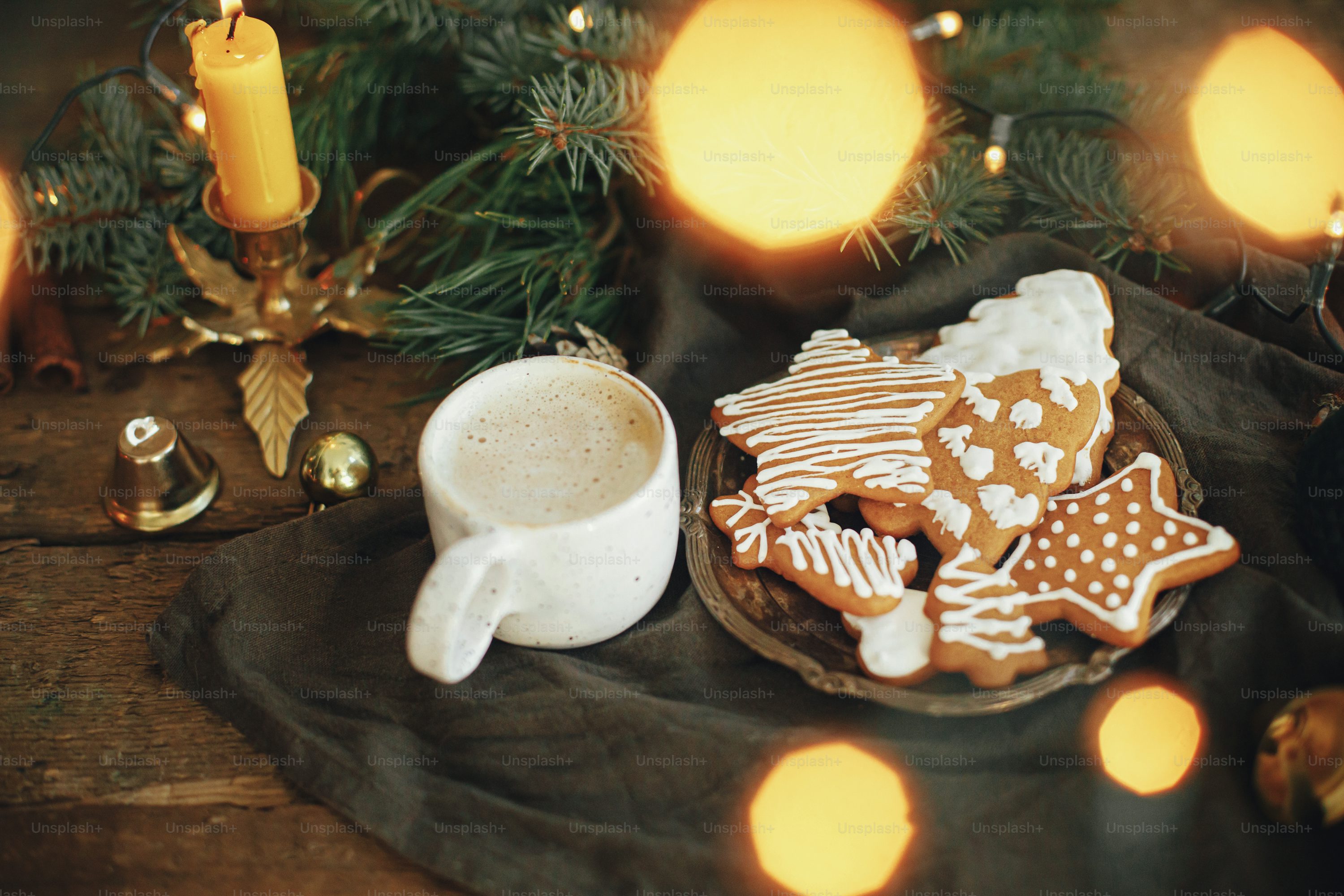 Christmas Cozy Picture. Download Free Image