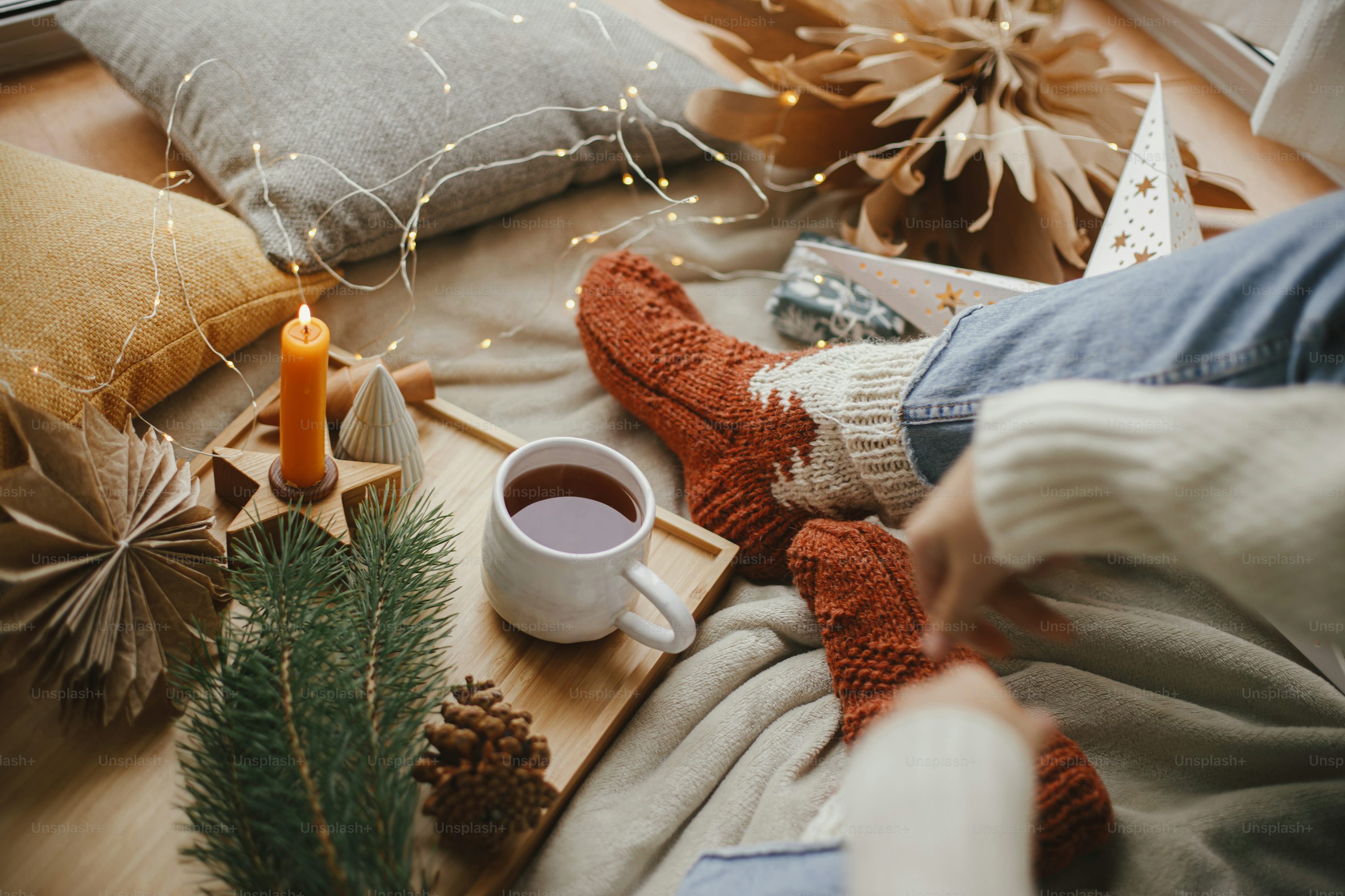Christmas Cozy Picture. Download Free Image