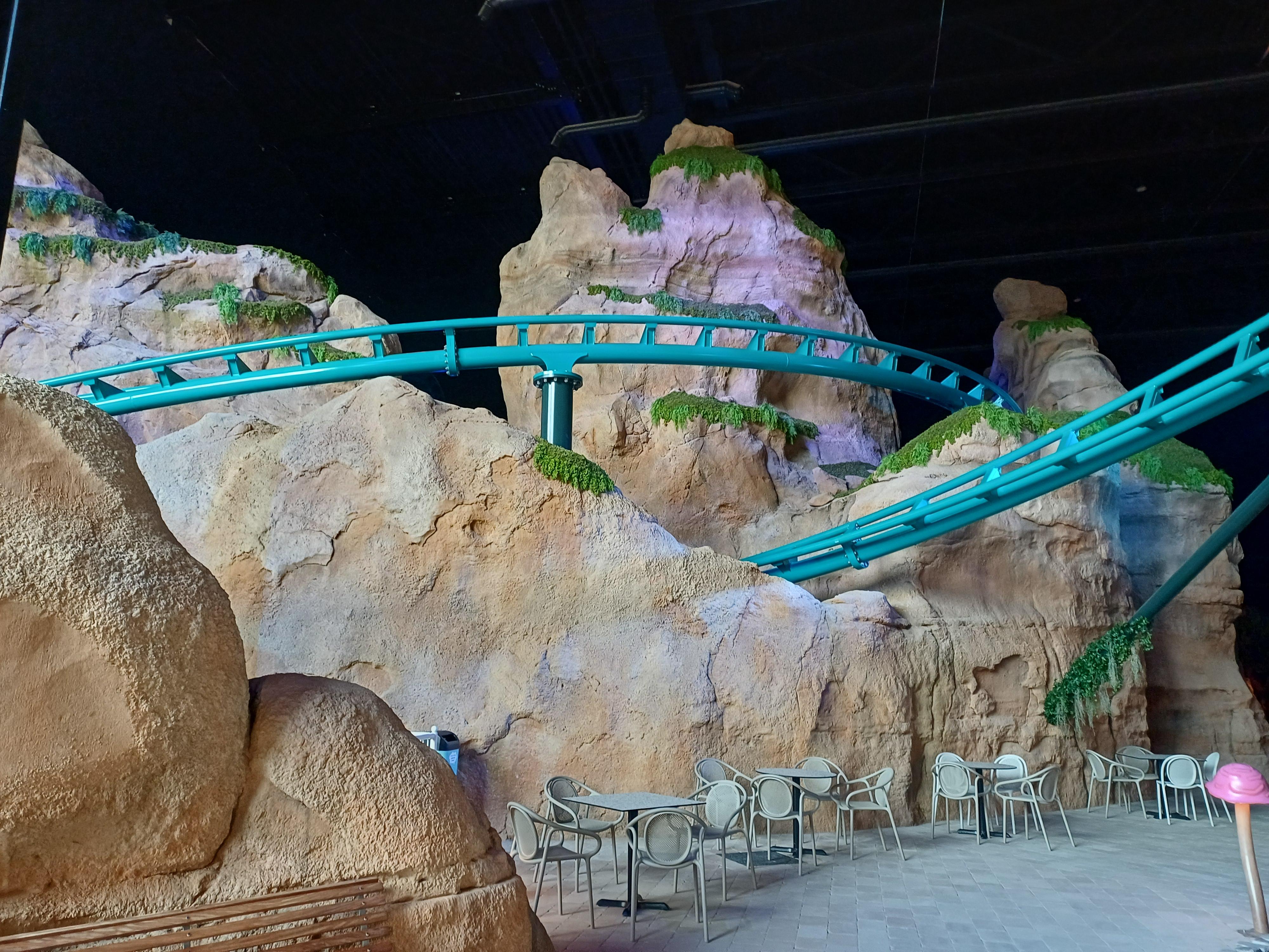 Rode the newest [Bulderbaan at Bommelwereld] and oldest [Rodelbaan at De Waarbeek] steel coasters in the world today