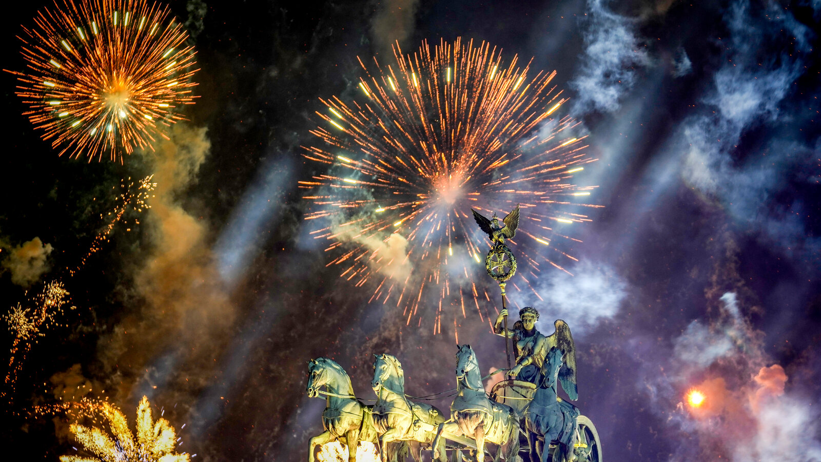 New Year's Eve 2025: Photo of Celebrations Around the World