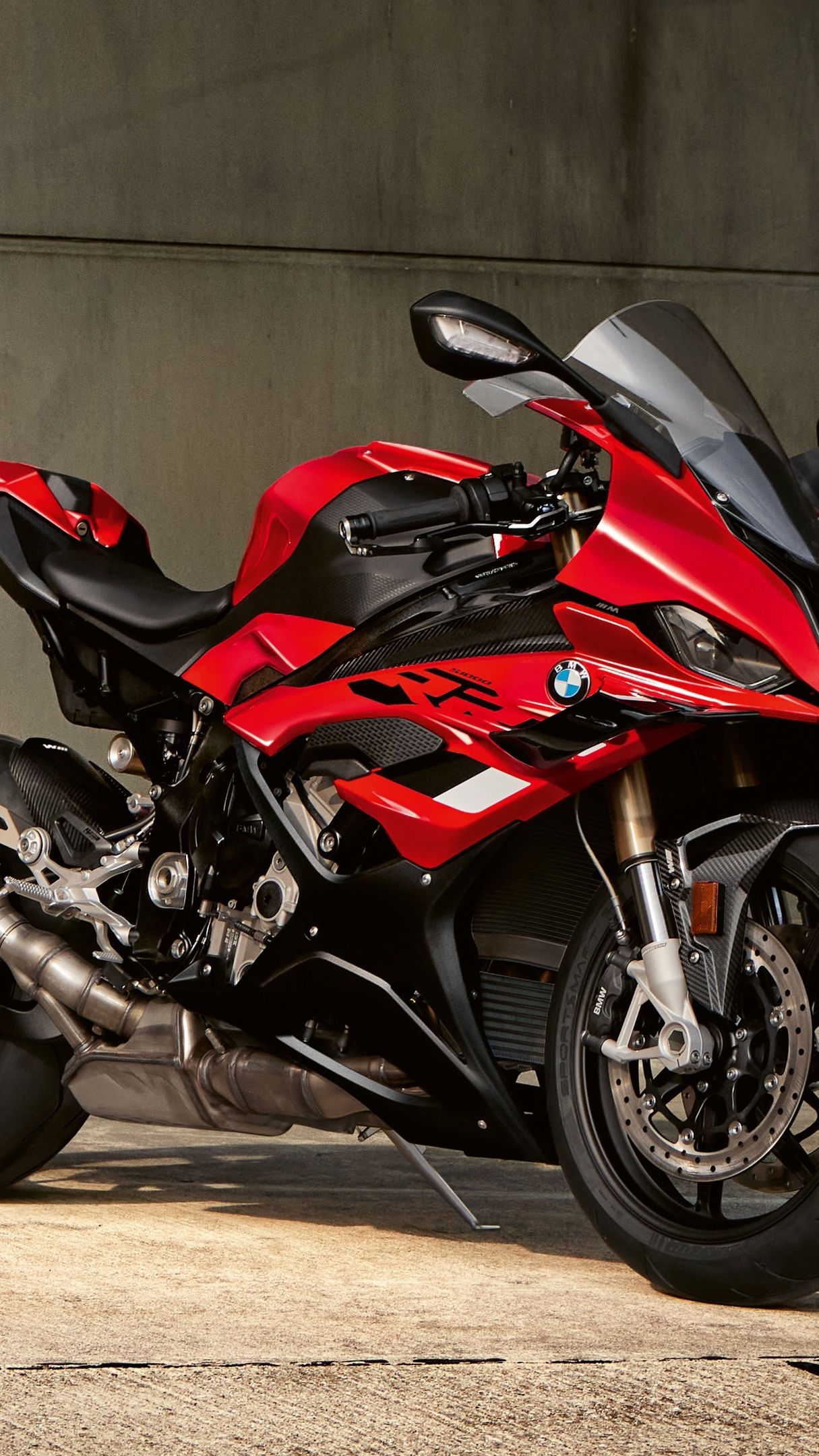 Powerful BMW 1000RR Motorcycle in 4K