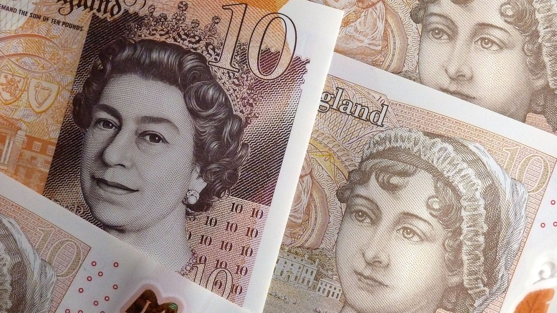British pound remains strong despite Brexit drama