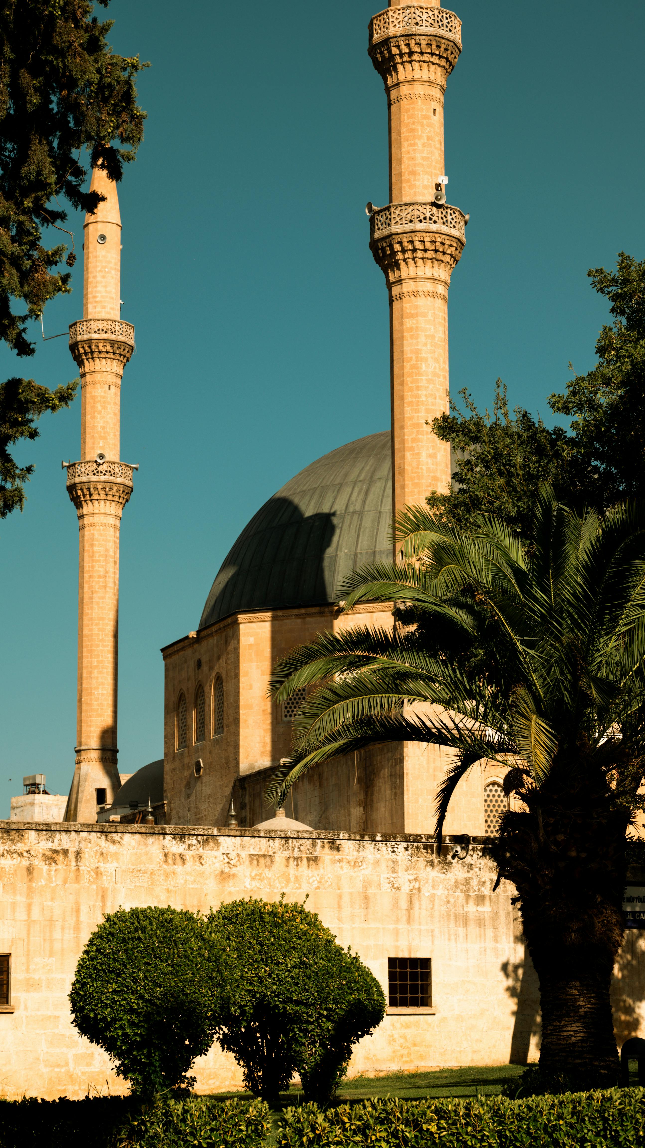 Mosque and Minarets in Sanliurfa · Free