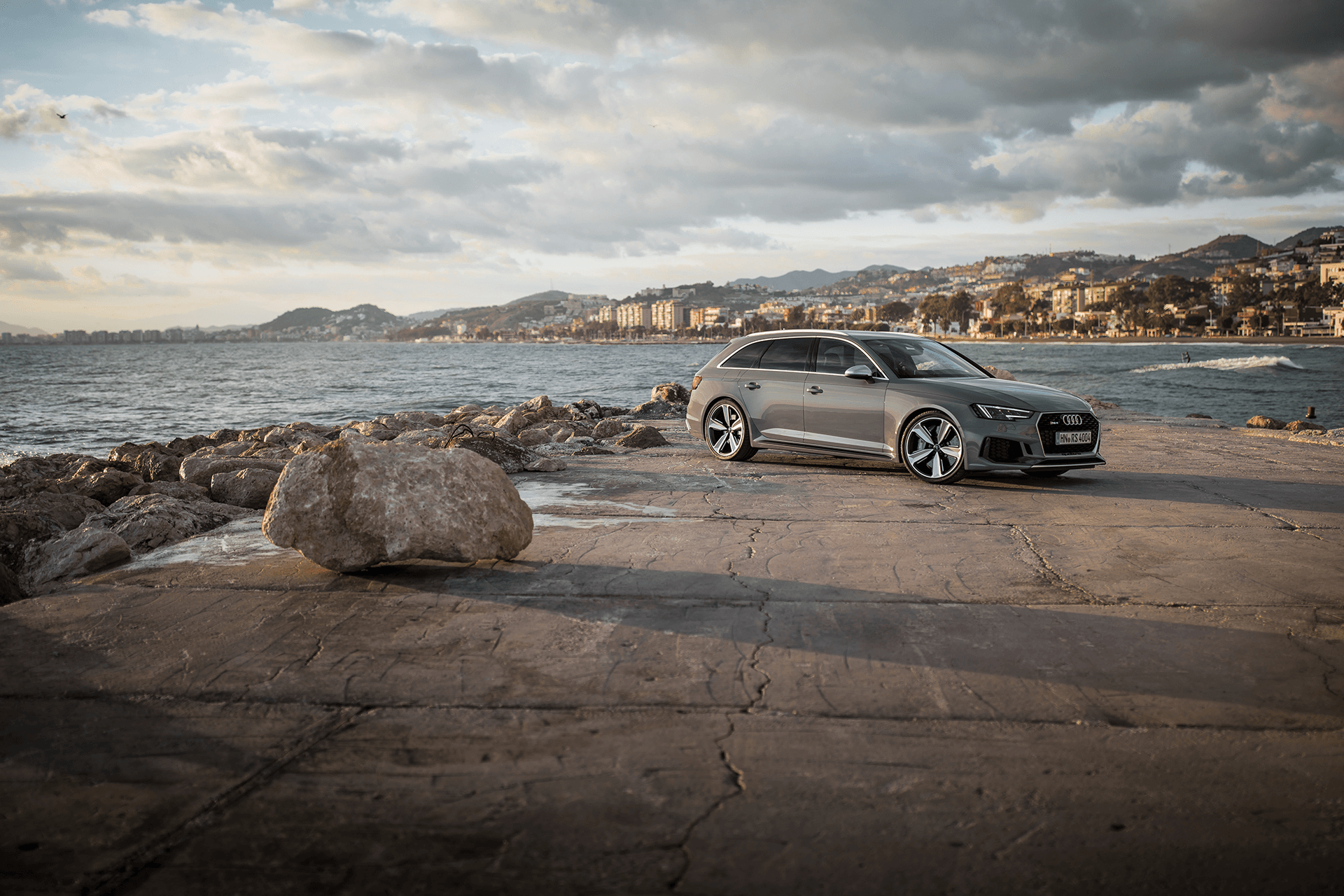 At the Wheel: a hands on car review of the Audi RS4 Avant