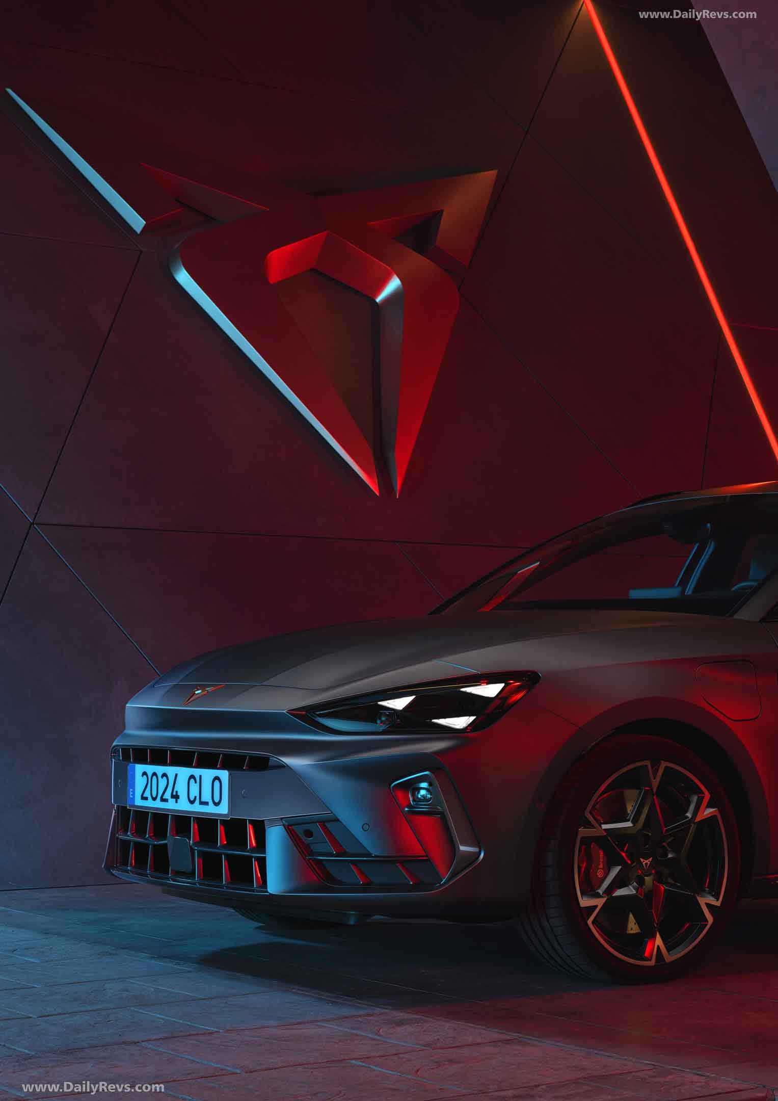 2025 Seat Cupra Leon Sportstourer HD Photo, Videos, Specs, Features & Price