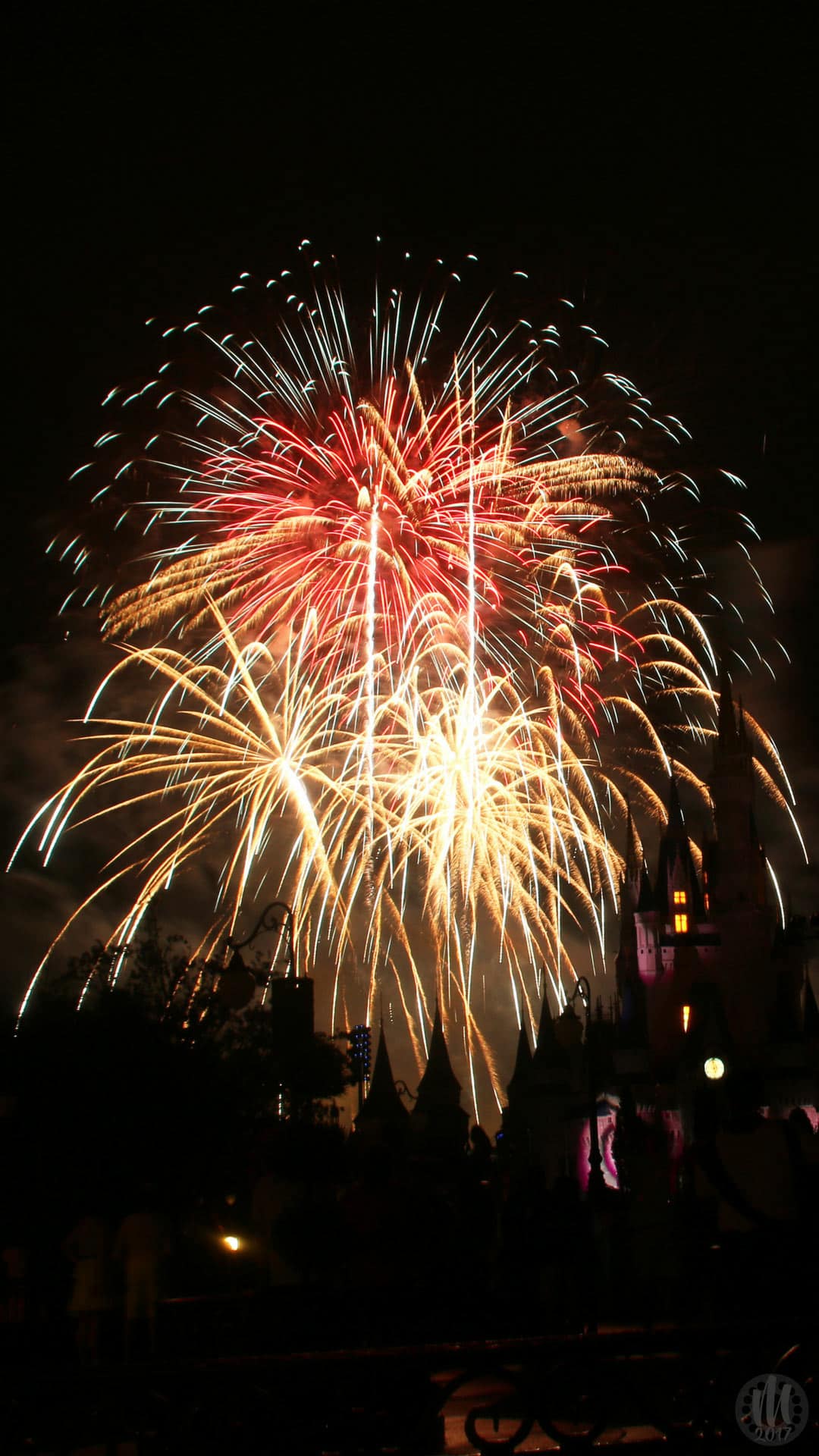 Disney Halloween iPhone Wallpaper from Magic Kingdom!