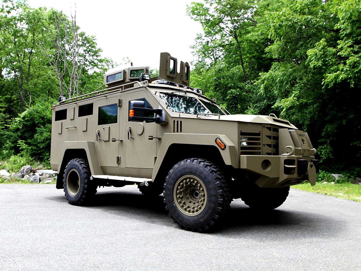Picture Military vehicle 2014 Lenco BearCat automobile military