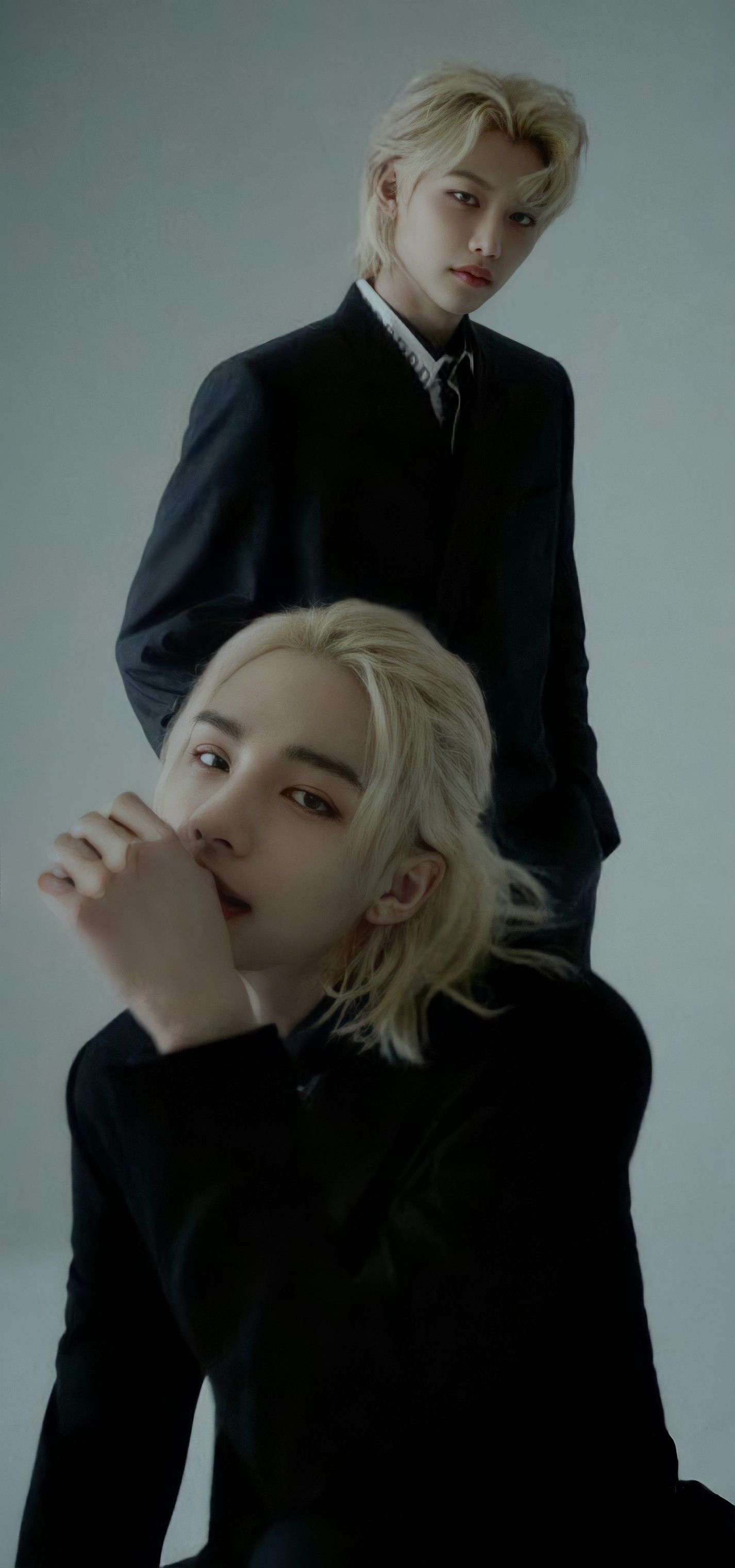 Hyunjin. Felix. Stray kids. Wallpaper. Lockscreen. HD. Photohoot. Felix stray kids, Stray kids seungmin, Kids icon
