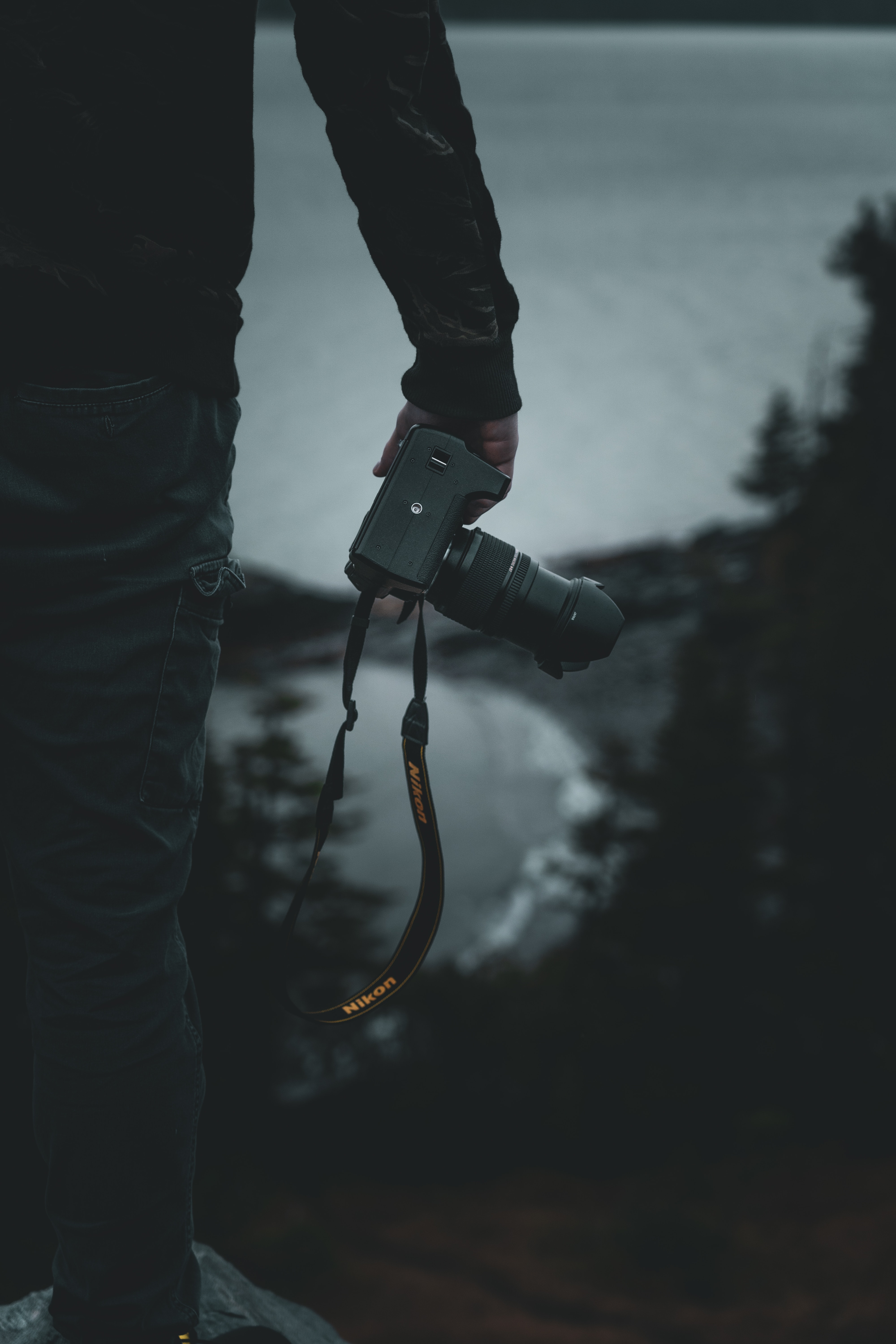 Download wallpaper 4000x6000 camera, photographer, dark, silhouette HD background