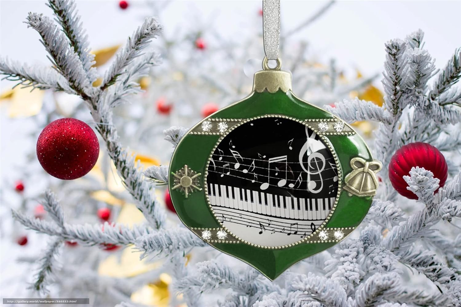 Musical Notes Glass Christmas Ornament