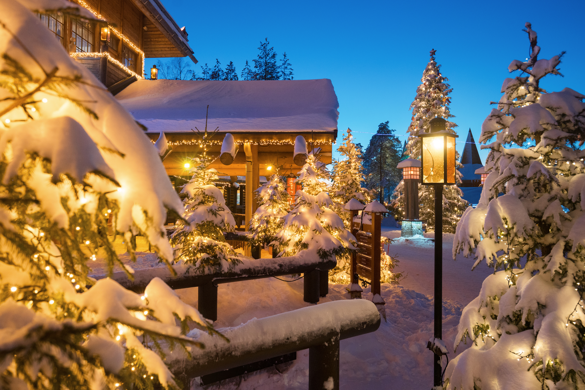 These Are The European Christmas Markets Most Likely To See Snow This Year